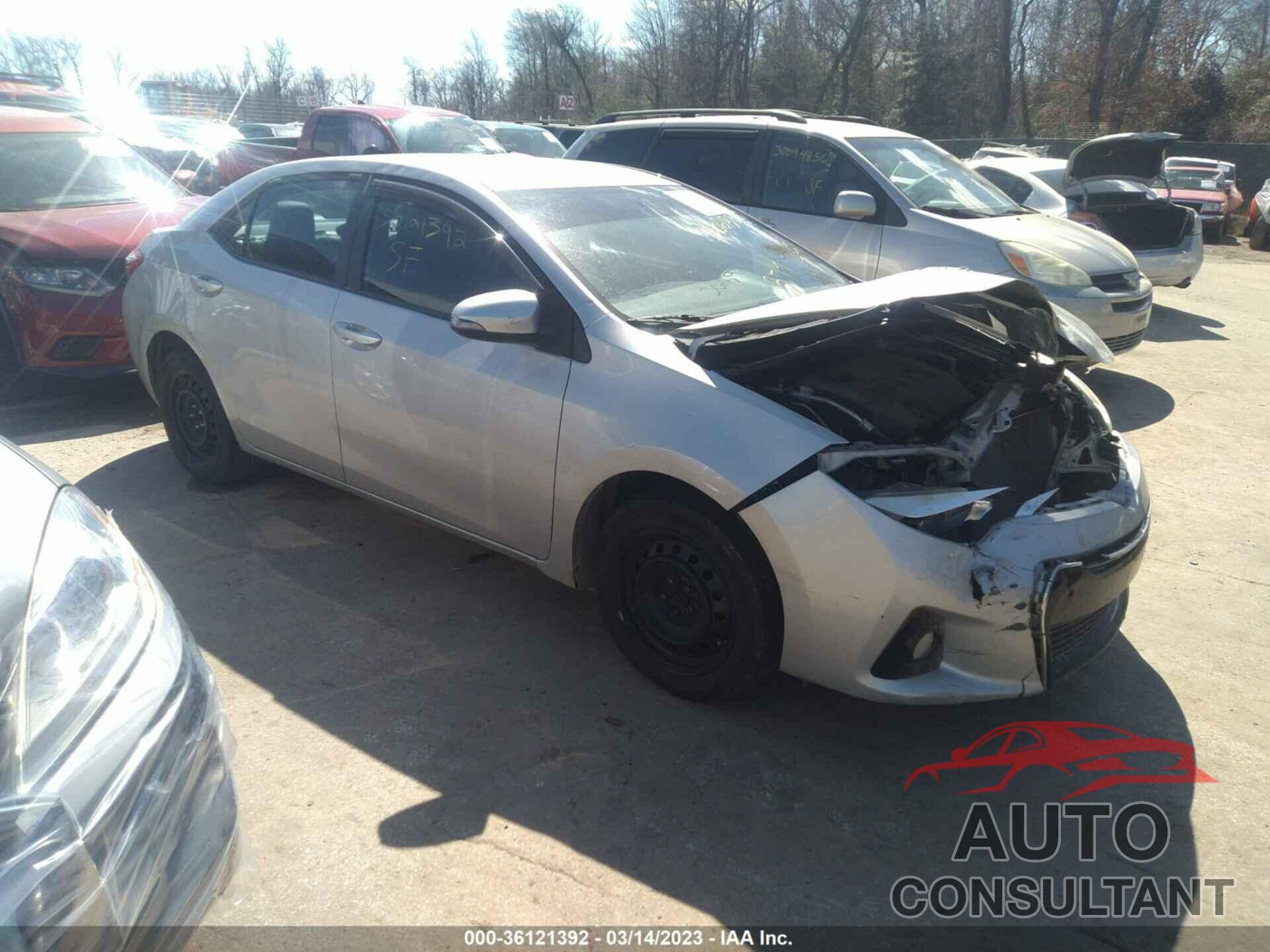 TOYOTA COROLLA 2015 - 5YFBURHE6FP264856