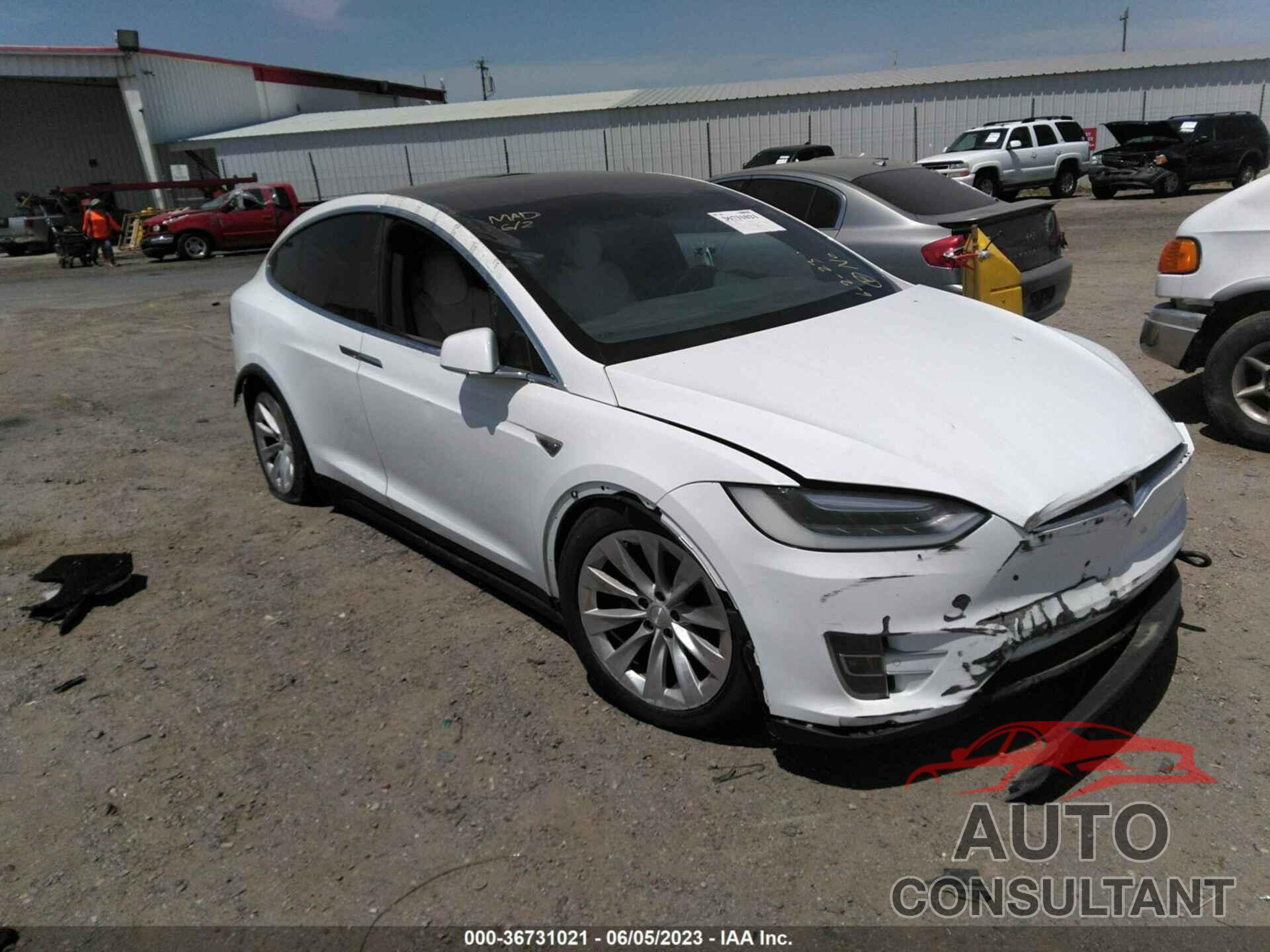 TESLA MODEL X 2016 - 5YJXCAE26GF010789