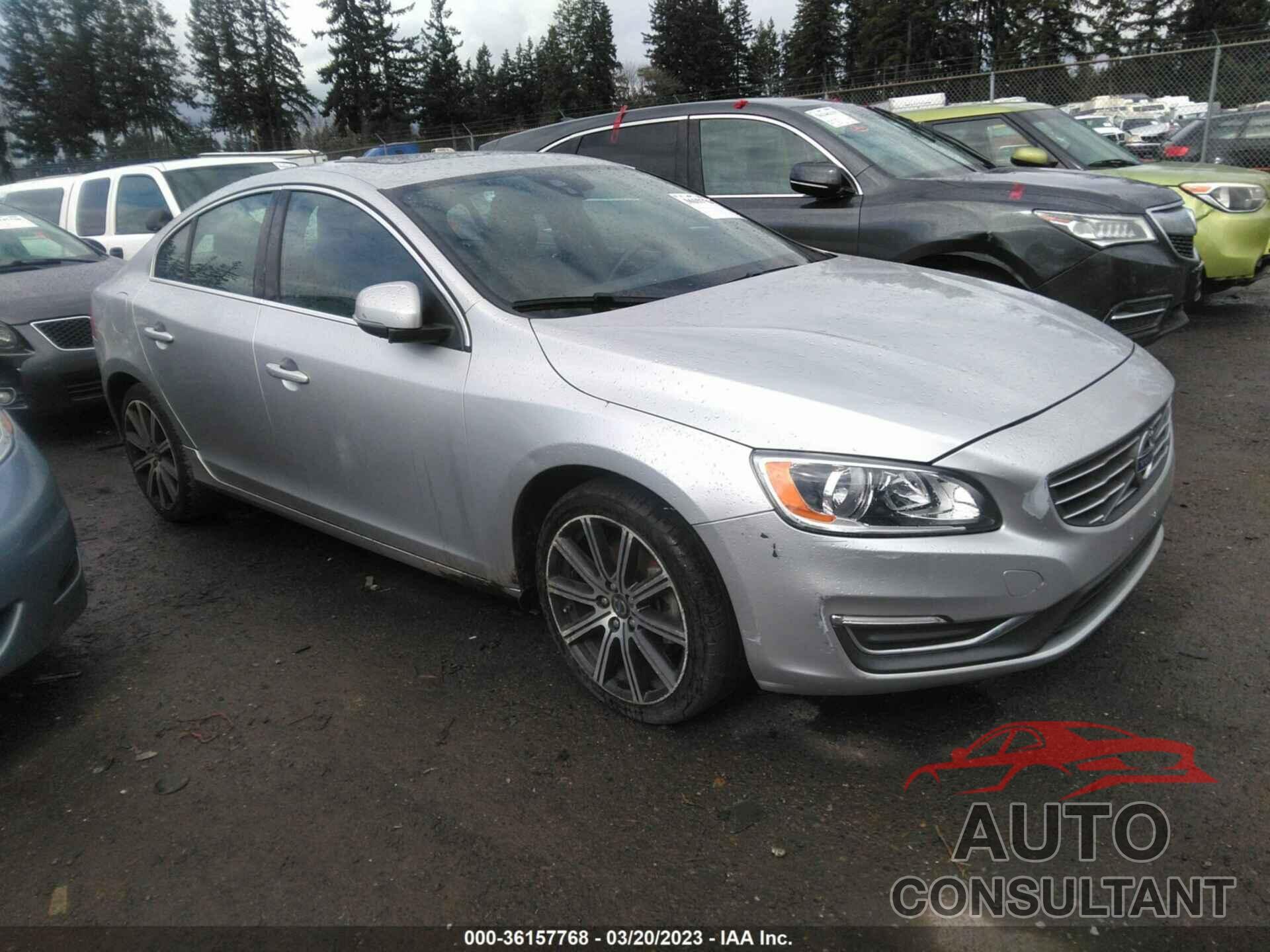 VOLVO S60 2015 - YV126MFB5F1299277