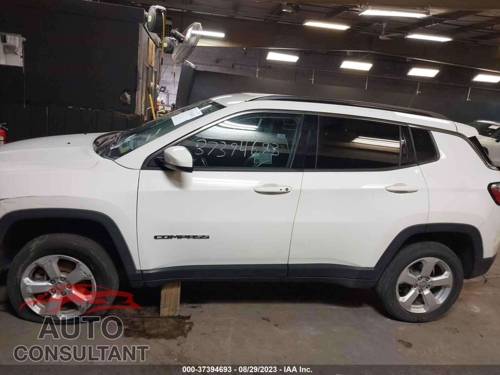 JEEP COMPASS 2020 - 3C4NJDBB5LT116889