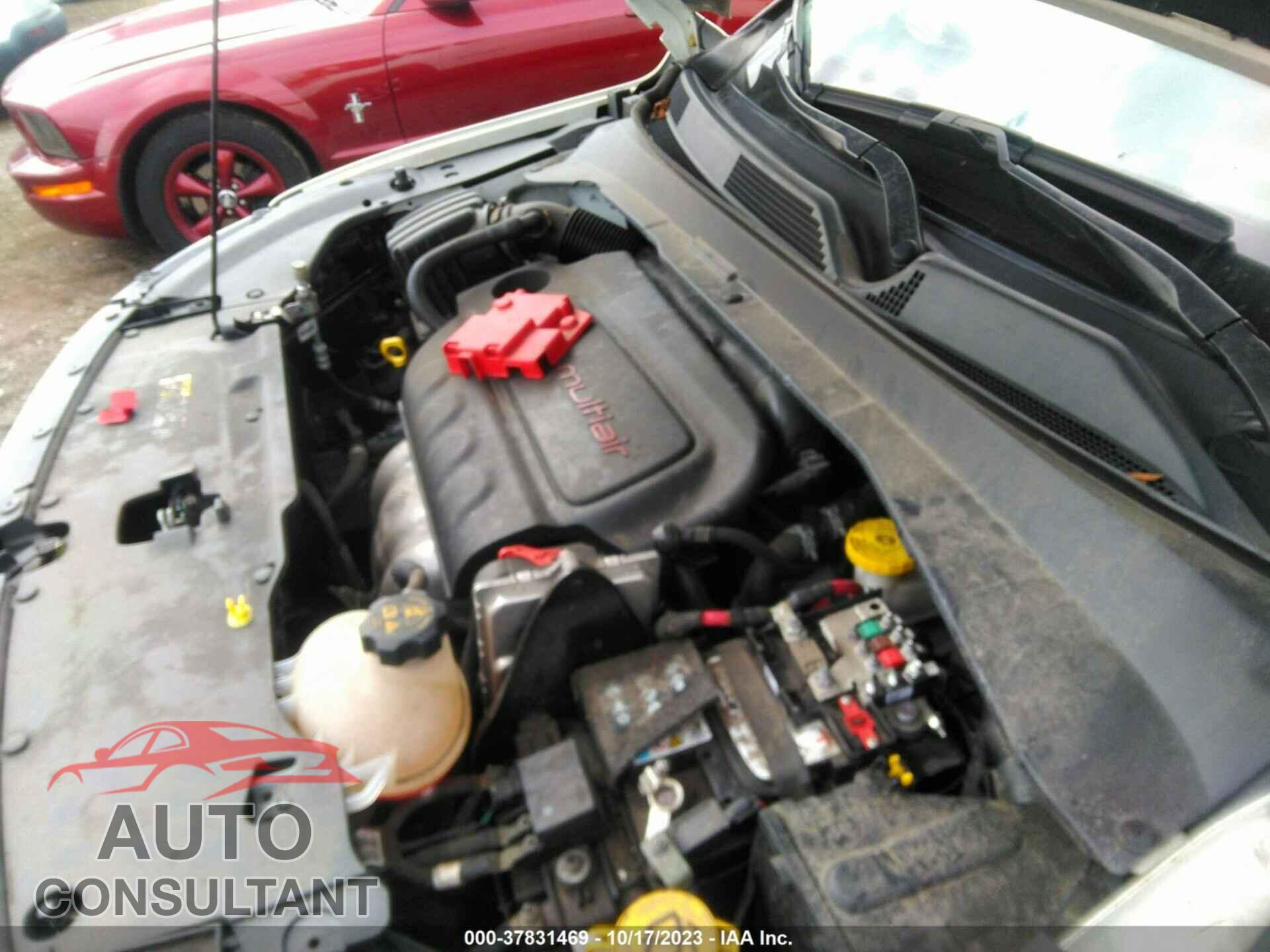 JEEP COMPASS 2019 - 3C4NJDCB1KT787585