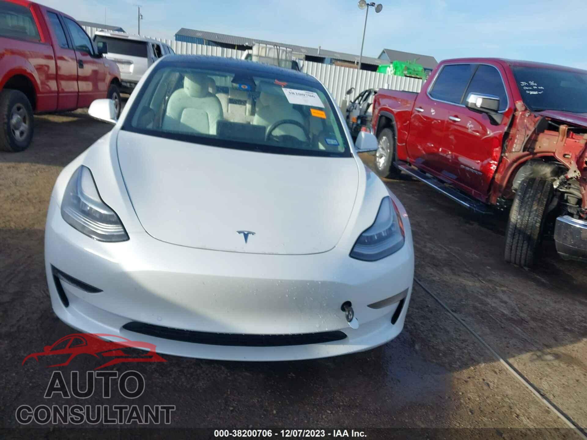 TESLA MODEL 3 2020 - 5YJ3E1EA2LF718208