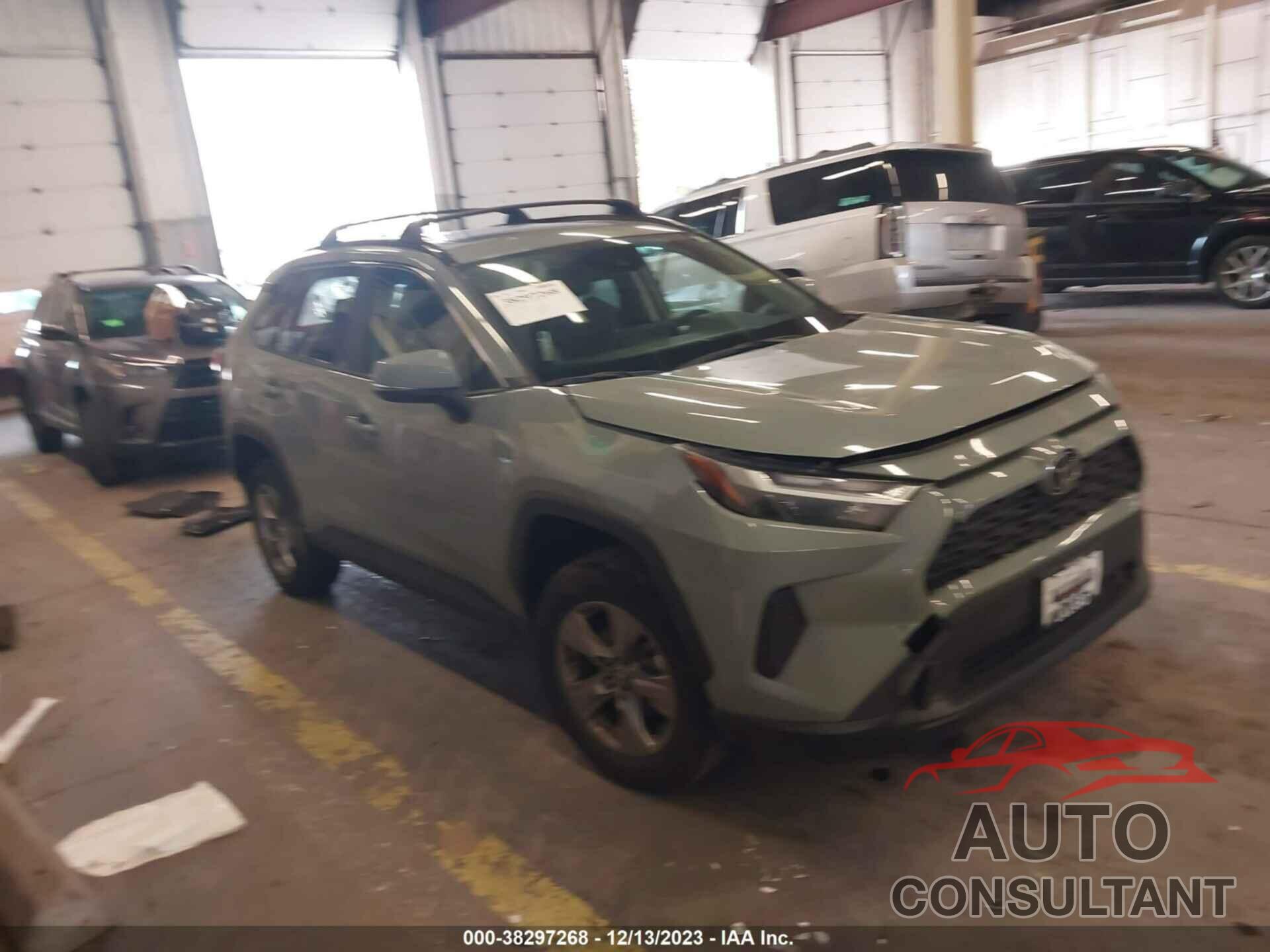 TOYOTA RAV4 2023 - JTMP1RFV0PD096346