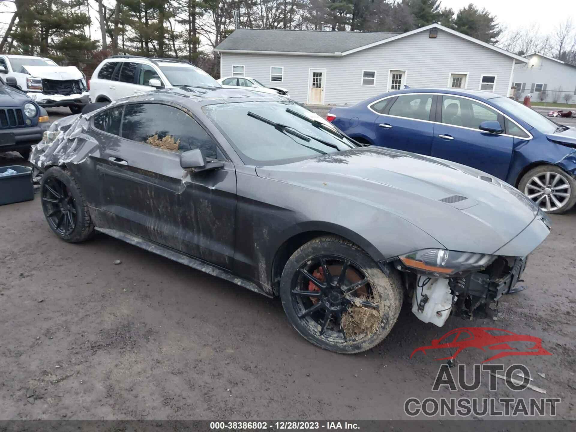 FORD MUSTANG 2018 - 1FA6P8THXJ5159947