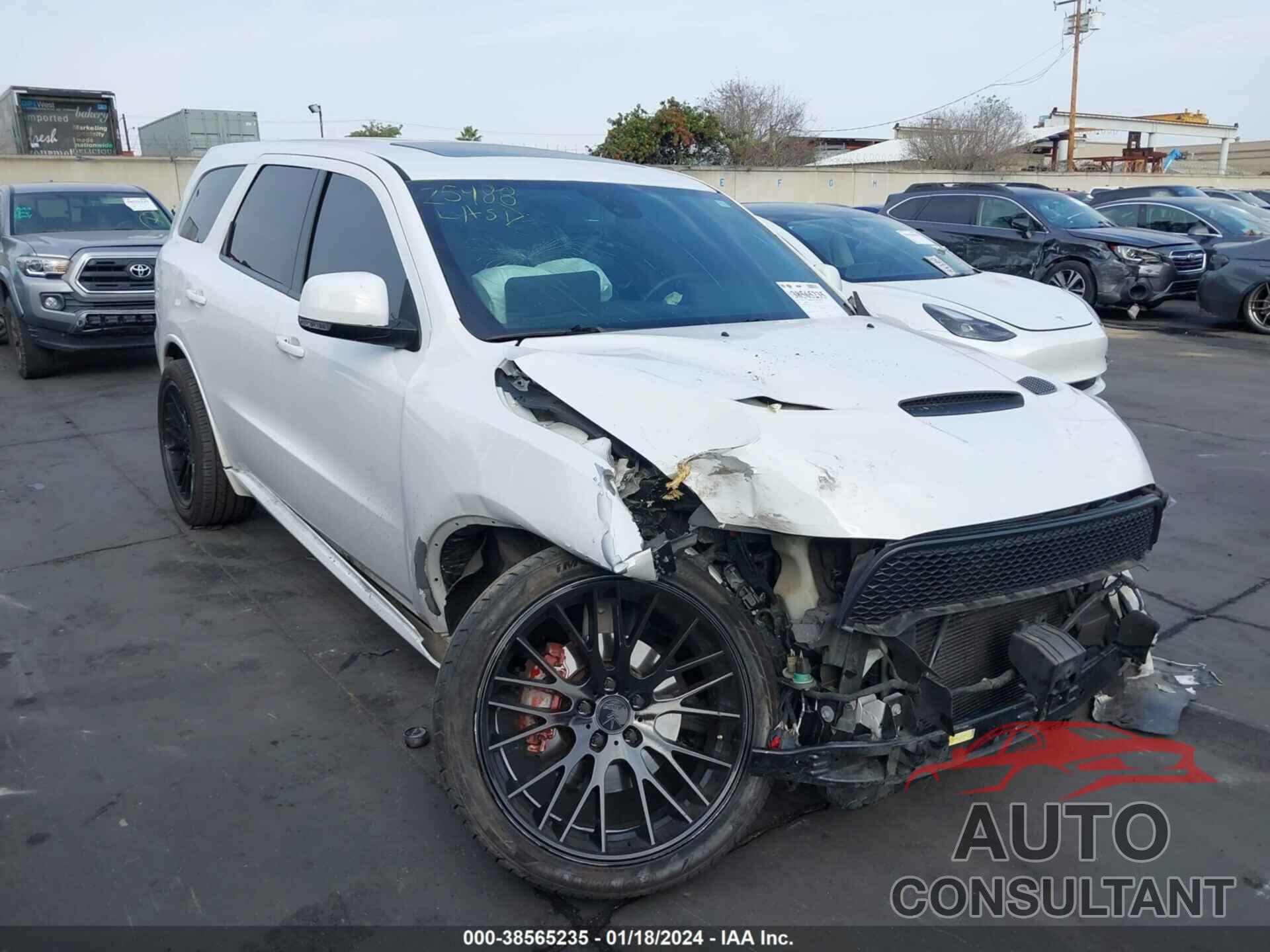 DODGE DURANGO 2018 - 1C4SDHCT5JC279107