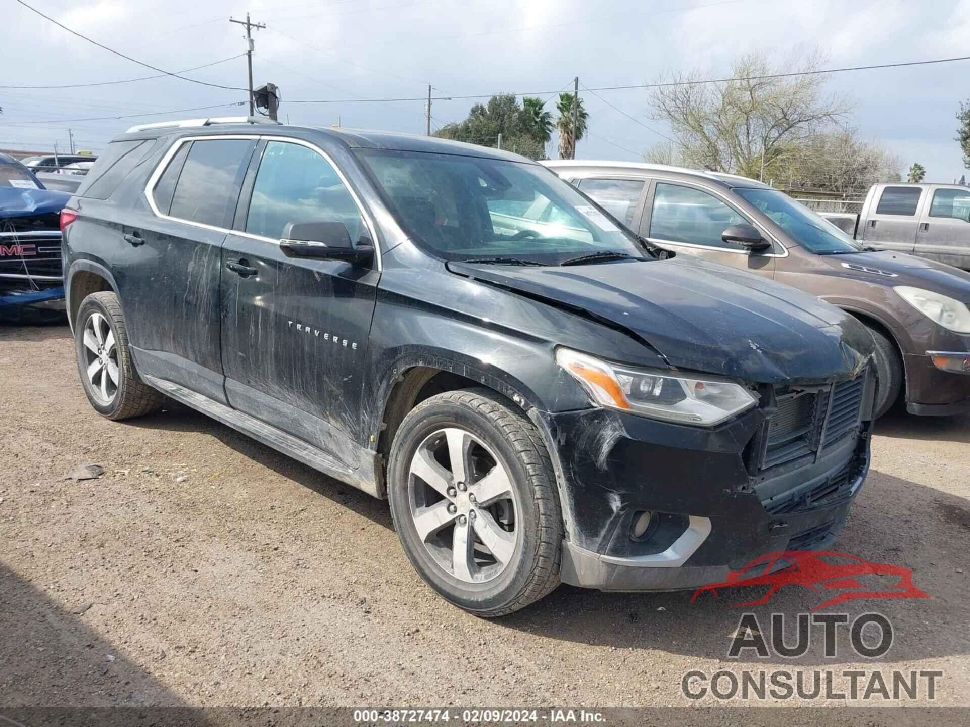 CHEVROLET TRAVERSE 2018 - 1GNERHKW9JJ240002