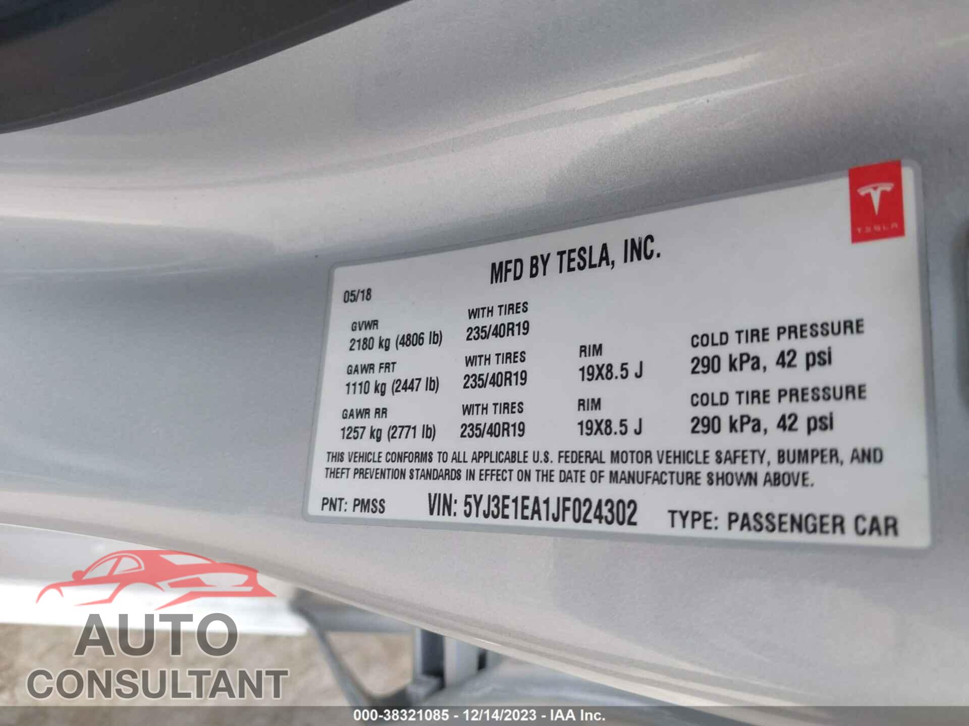TESLA MODEL 3 2018 - 5YJ3E1EA1JF024302