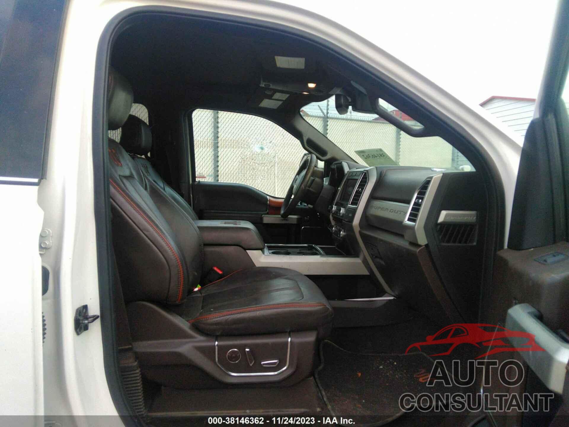 FORD F-350 2017 - 1FT8W3DT6HED01930