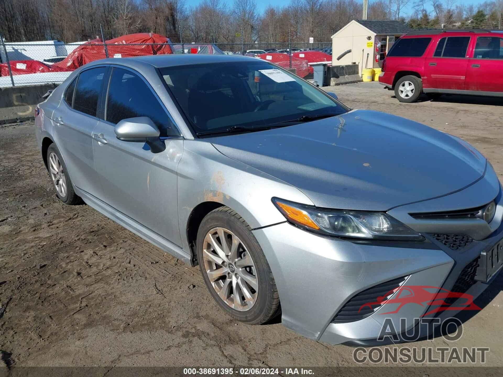 TOYOTA CAMRY 2019 - 4T1B11HK4KU709880