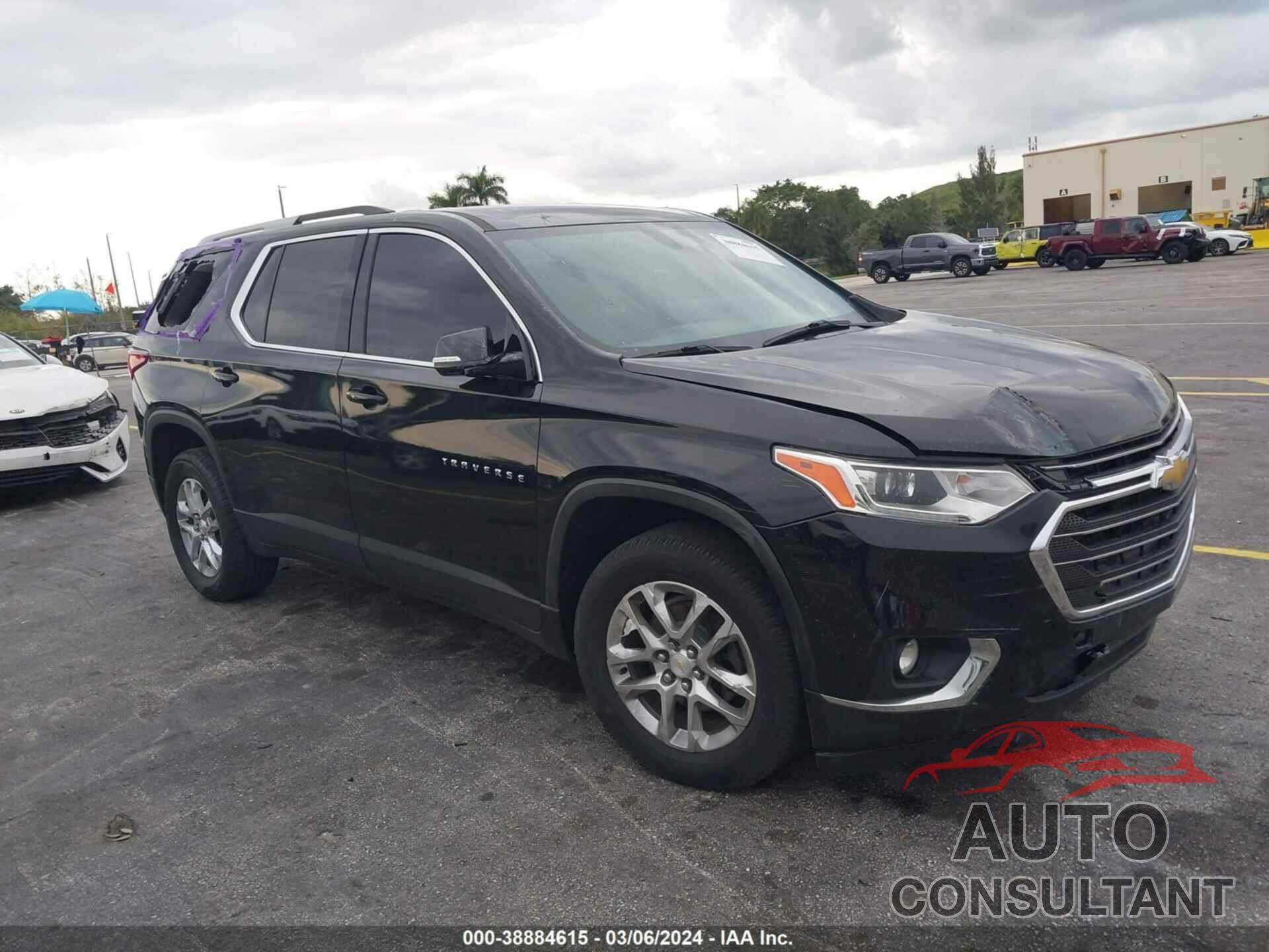 CHEVROLET TRAVERSE 2018 - 1GNERGKW2JJ119838