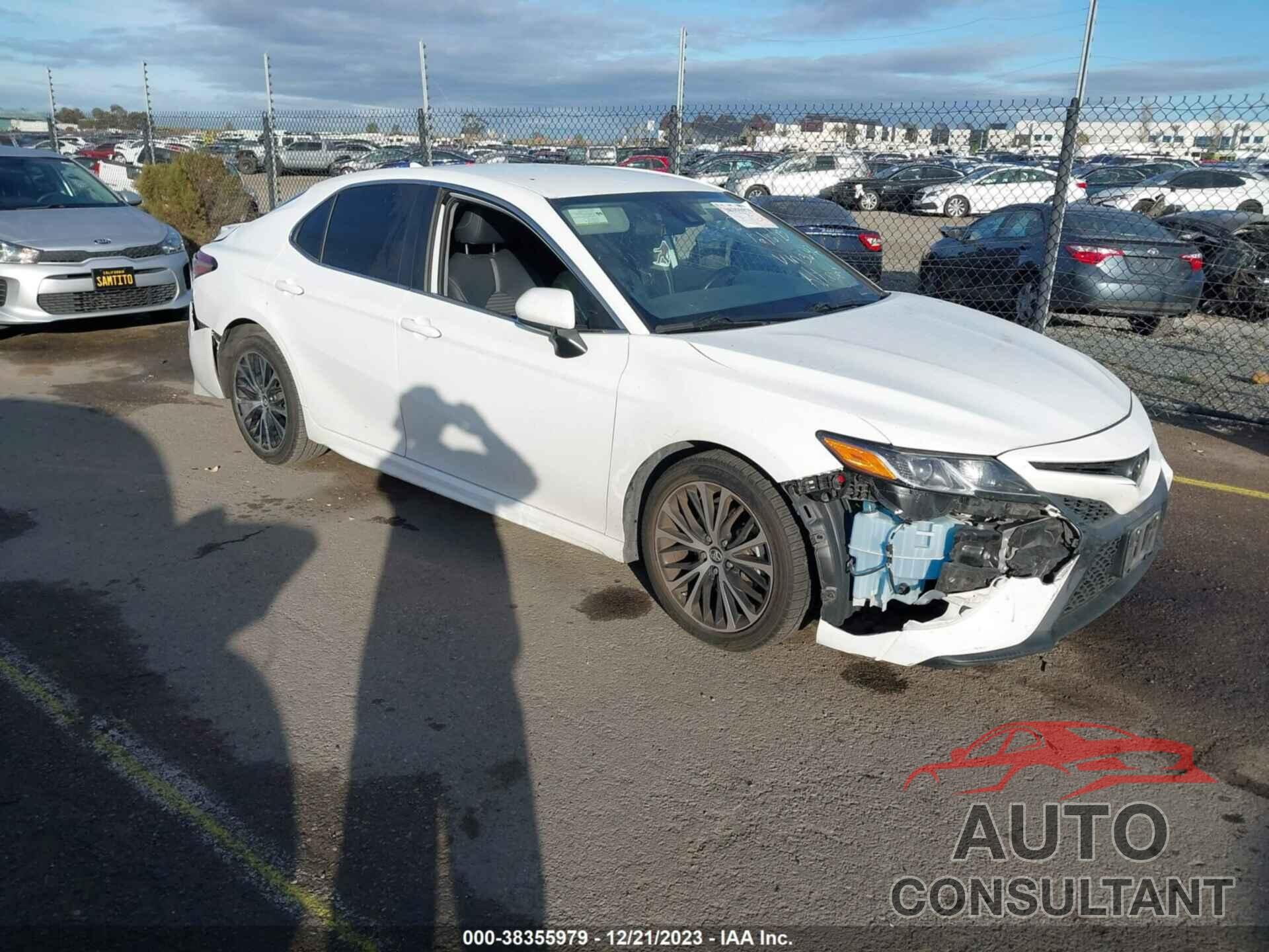 TOYOTA CAMRY 2019 - 4T1B11HK5KU853647
