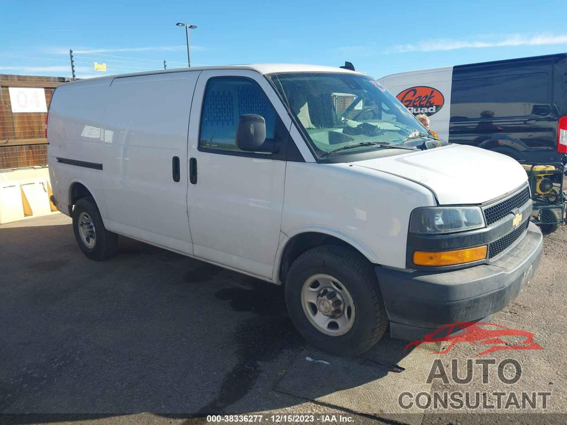 CHEVROLET EXPRESS CARGO 2020 - 1GCWGAFG5L1252745