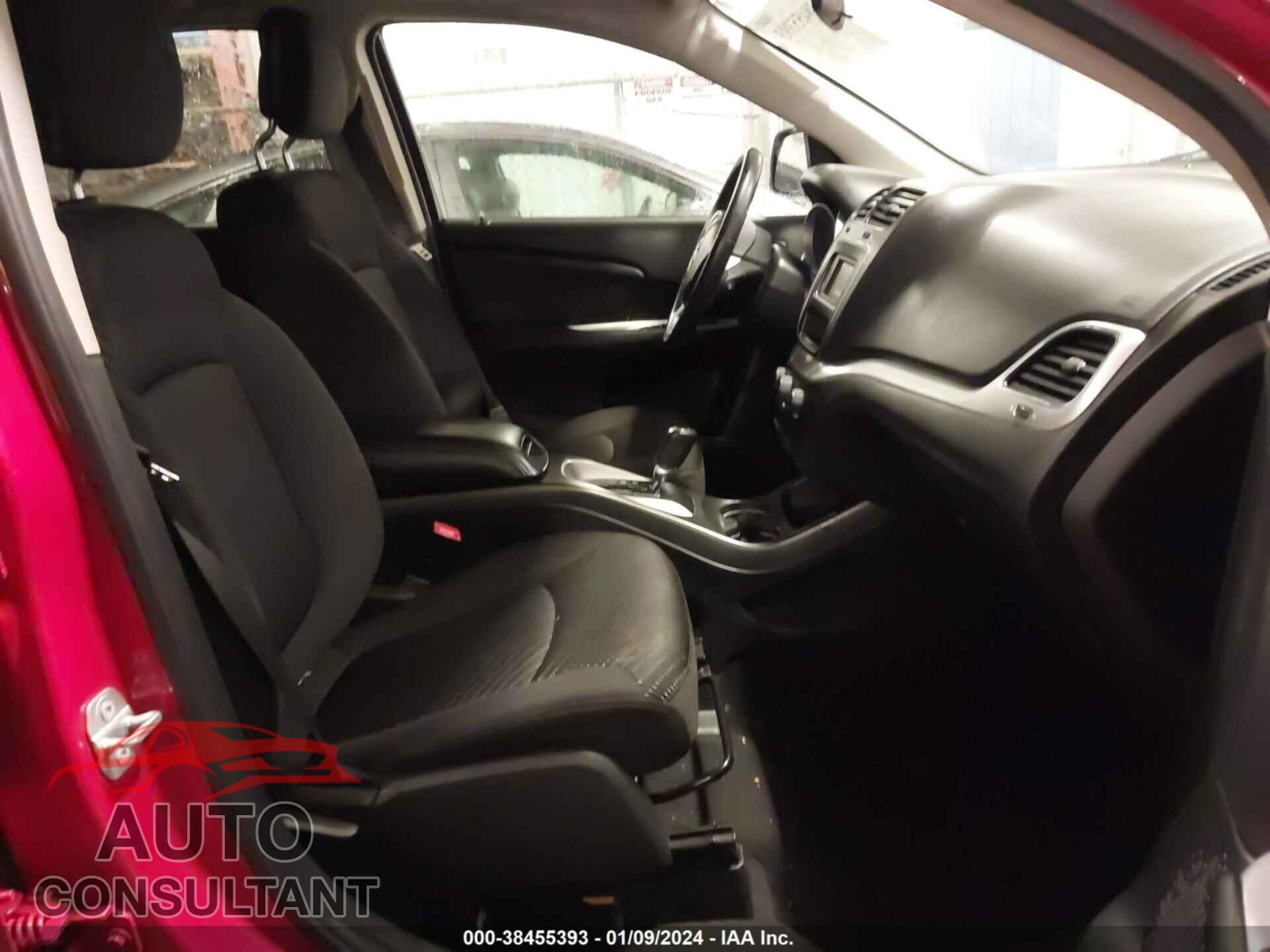 DODGE JOURNEY 2018 - 3C4PDCBB5JT184357