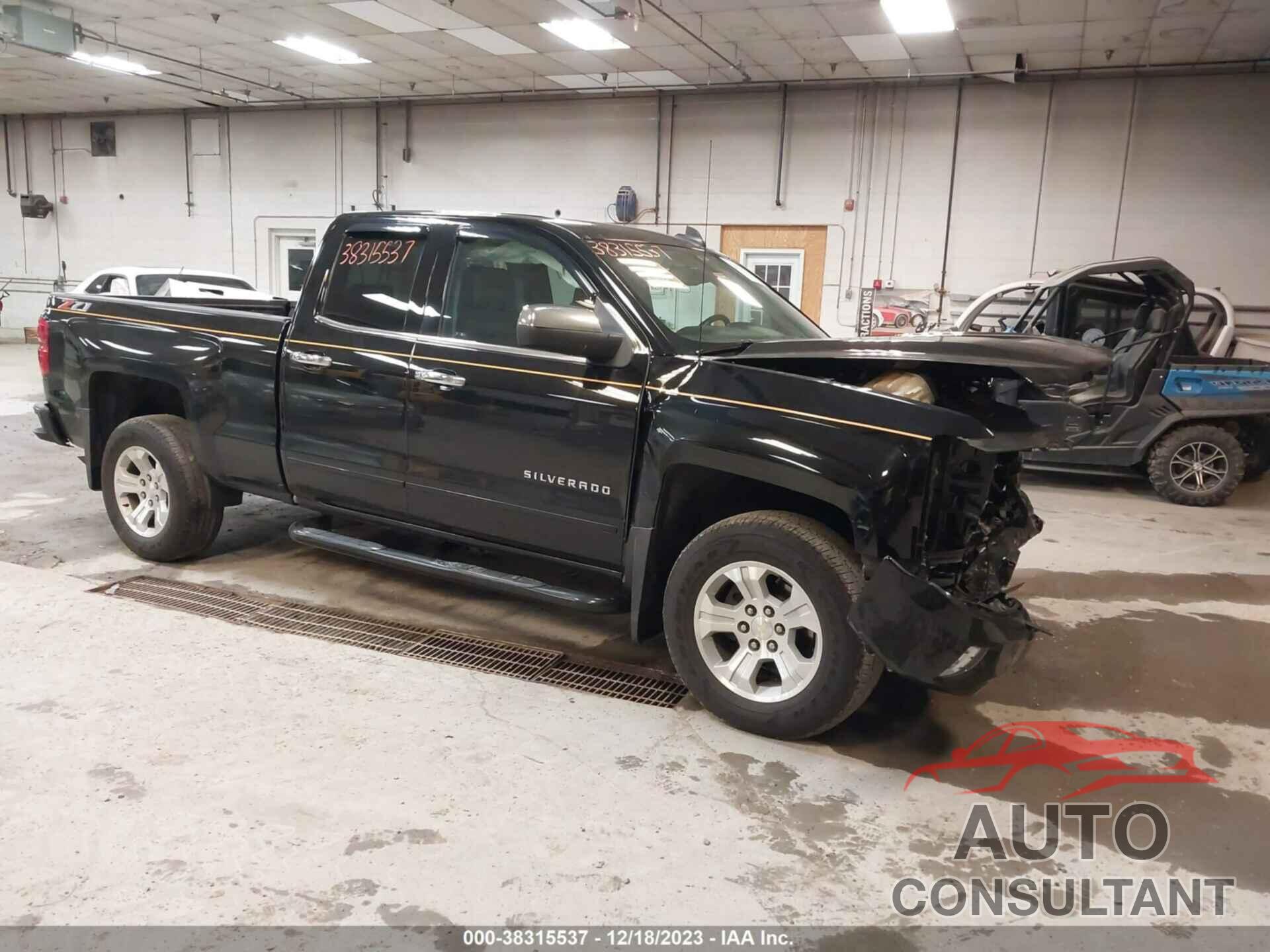 CHEVROLET SILVERADO 1500 2018 - 1GCVKREC8JZ262269