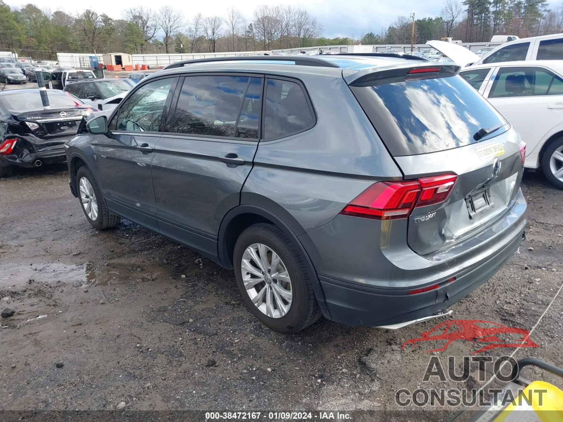 VOLKSWAGEN TIGUAN 2018 - 3VV1B7AX0JM206647