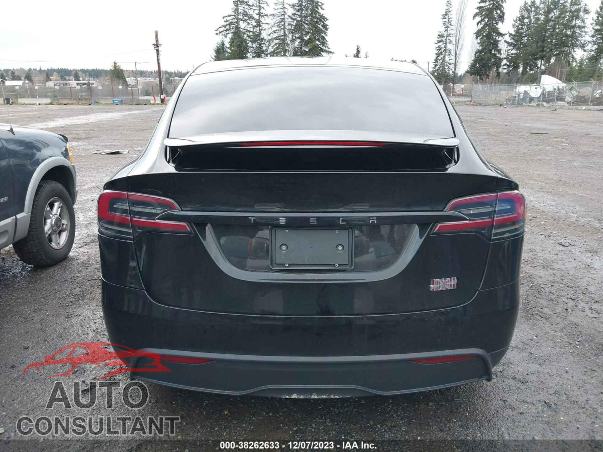 TESLA MODEL X 2023 - 7SAXCBE68PF383473