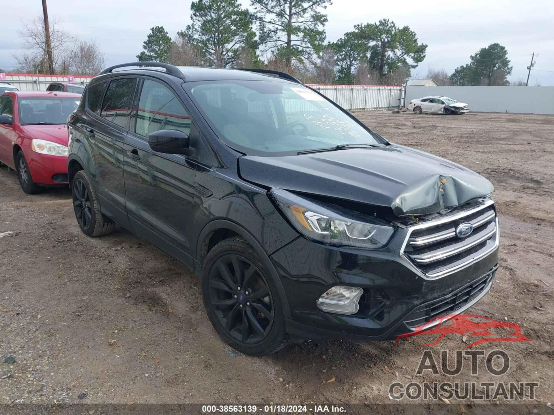 FORD ESCAPE 2018 - 1FMCU0GD3JUC16943