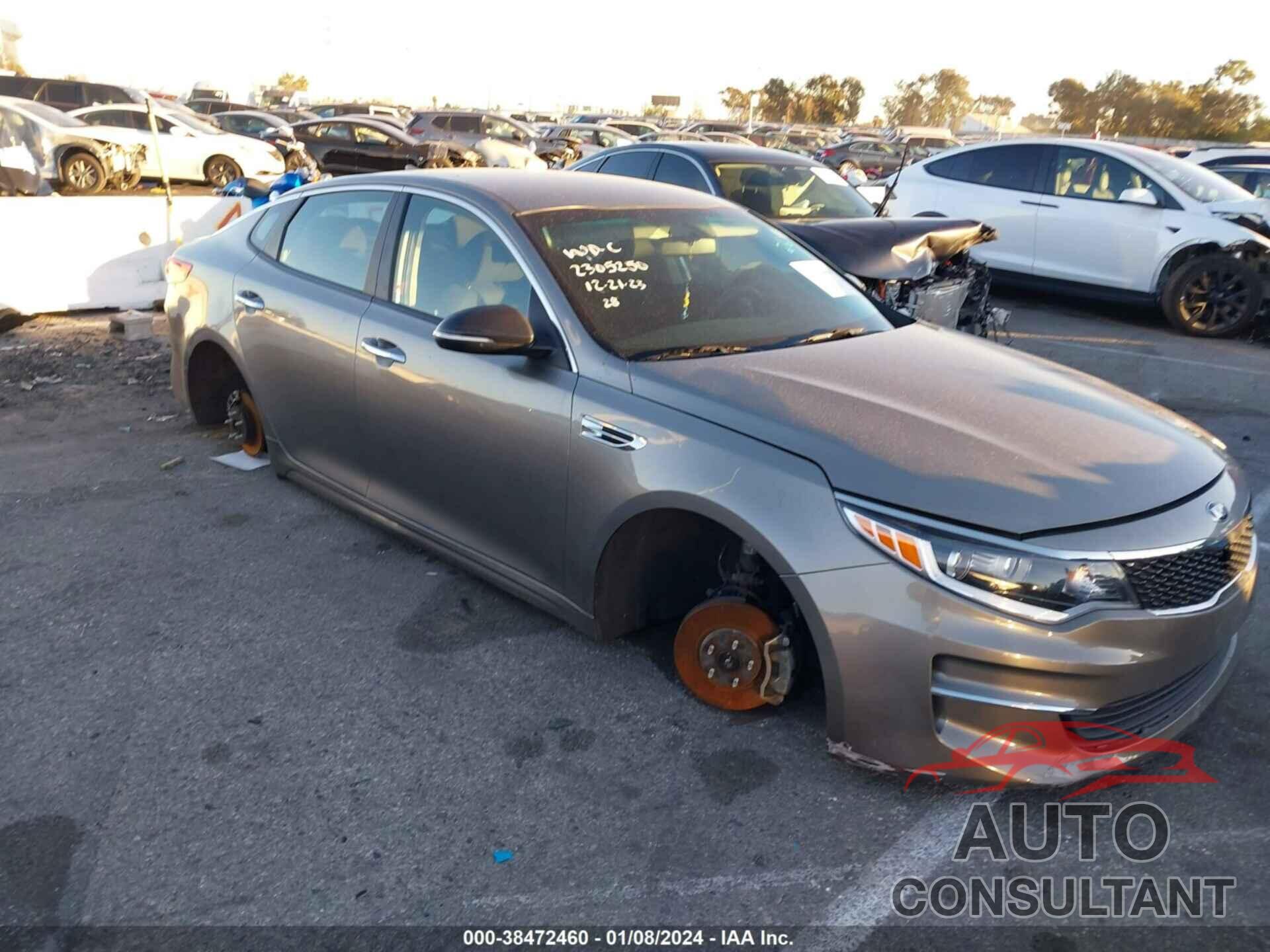 KIA OPTIMA 2018 - 5XXGT4L37JG261256