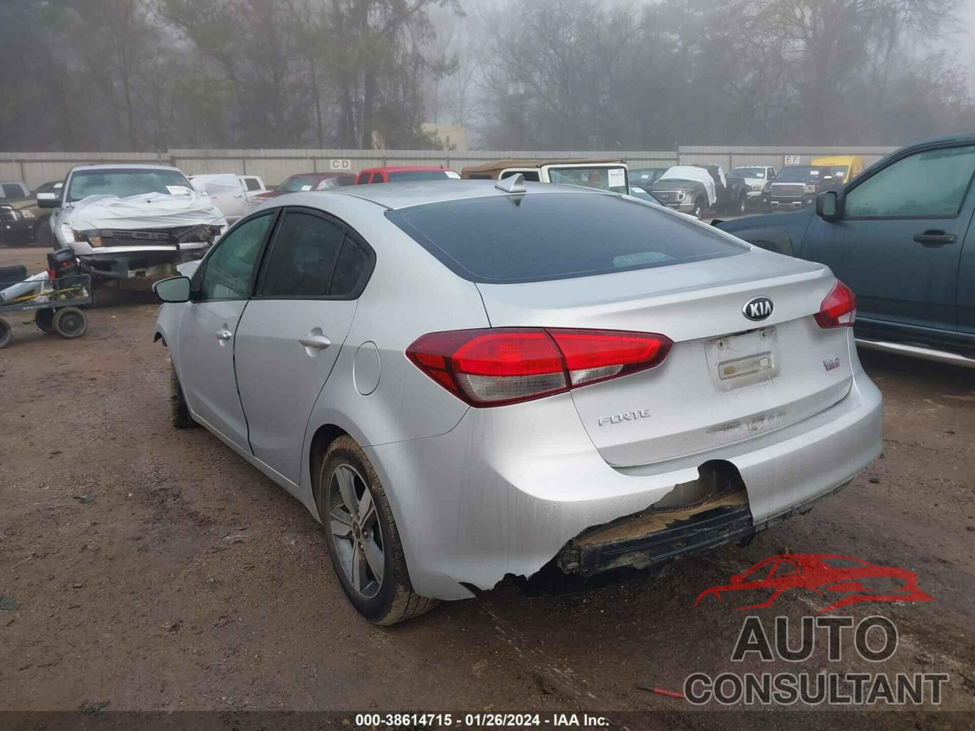 KIA FORTE 2018 - 3KPFL4A78JE260854