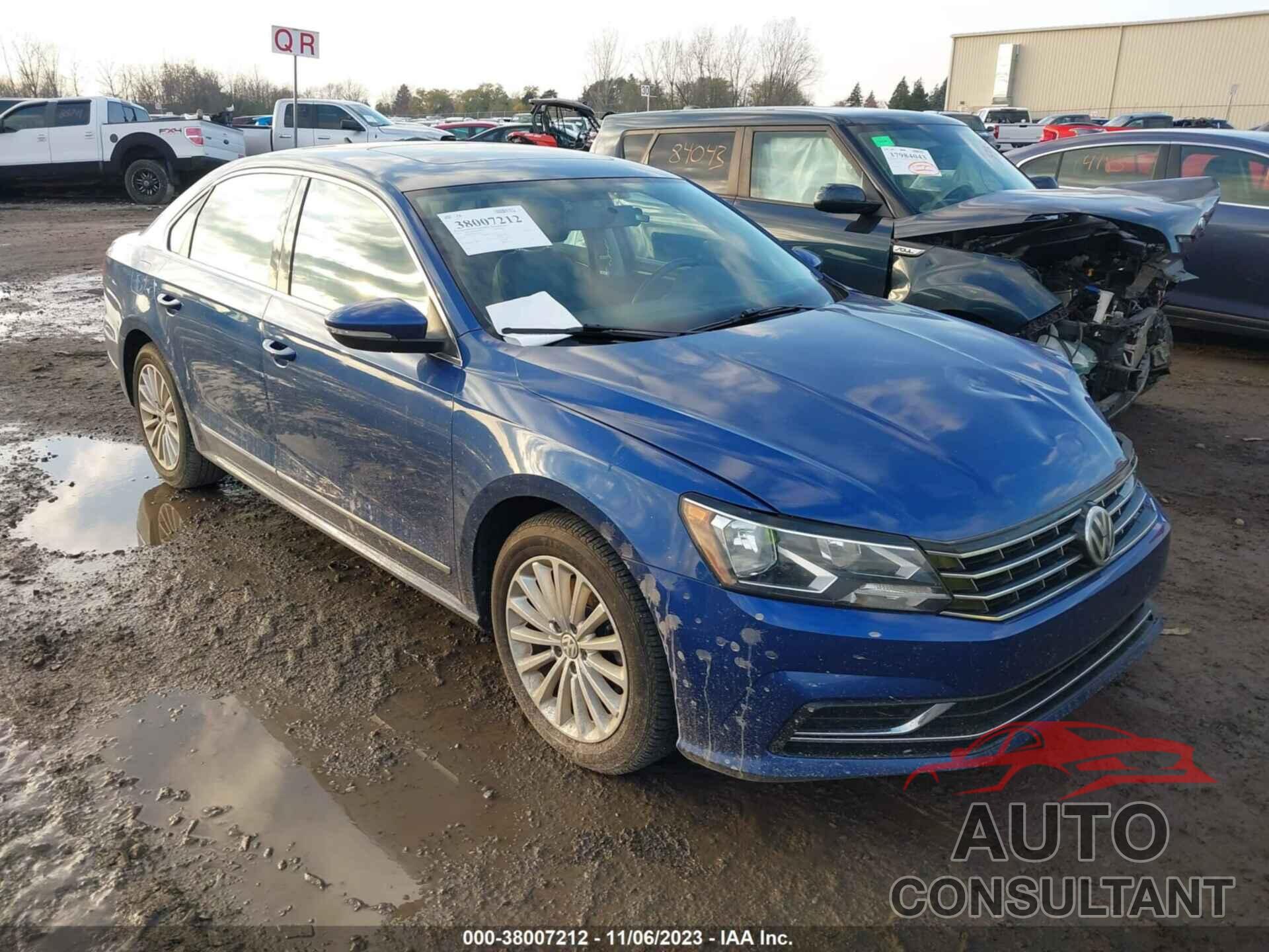 VOLKSWAGEN PASSAT 2016 - 1VWBT7A38GC044013