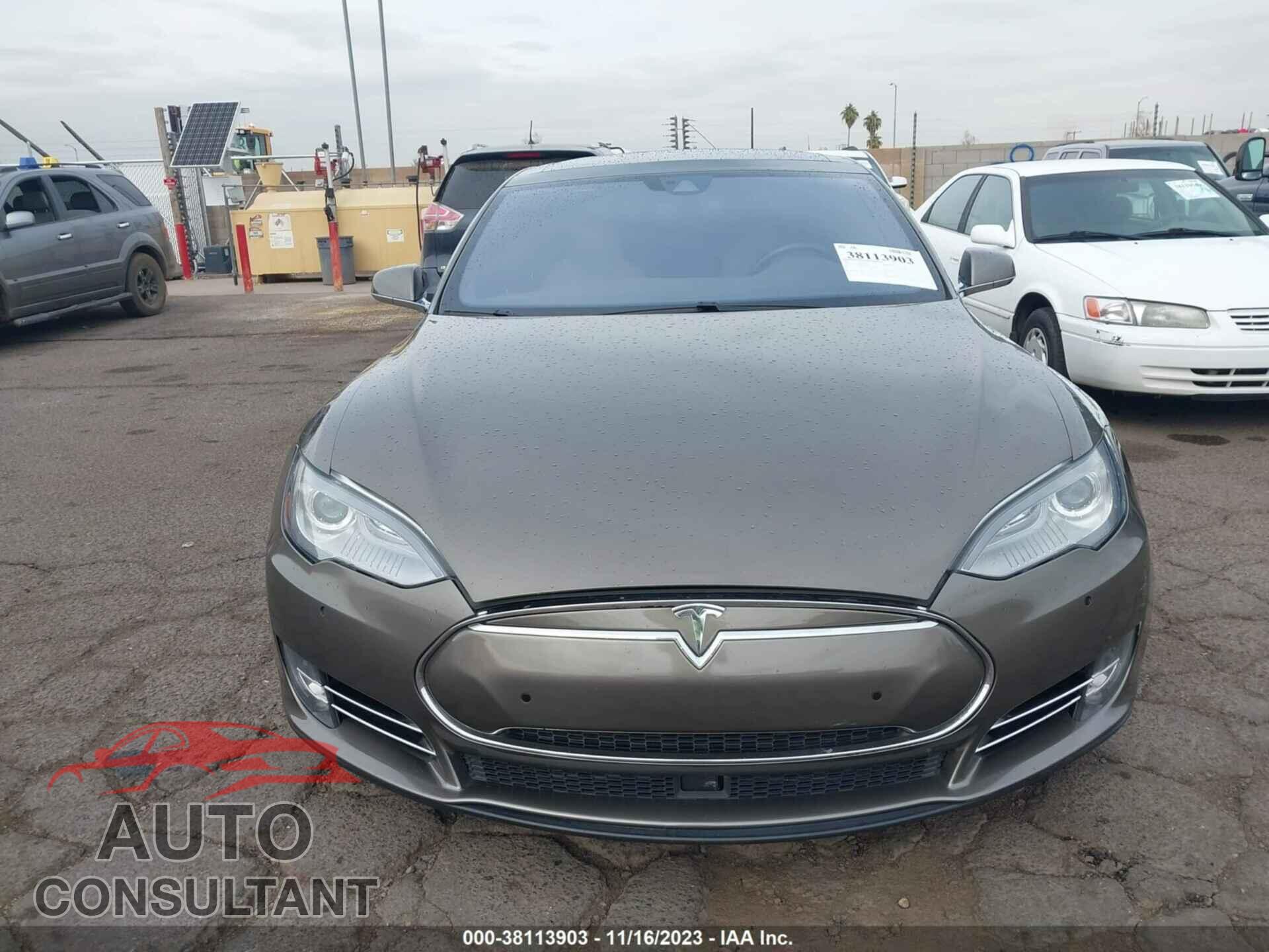 TESLA MODEL S 2016 - 5YJSA1E48GF120227