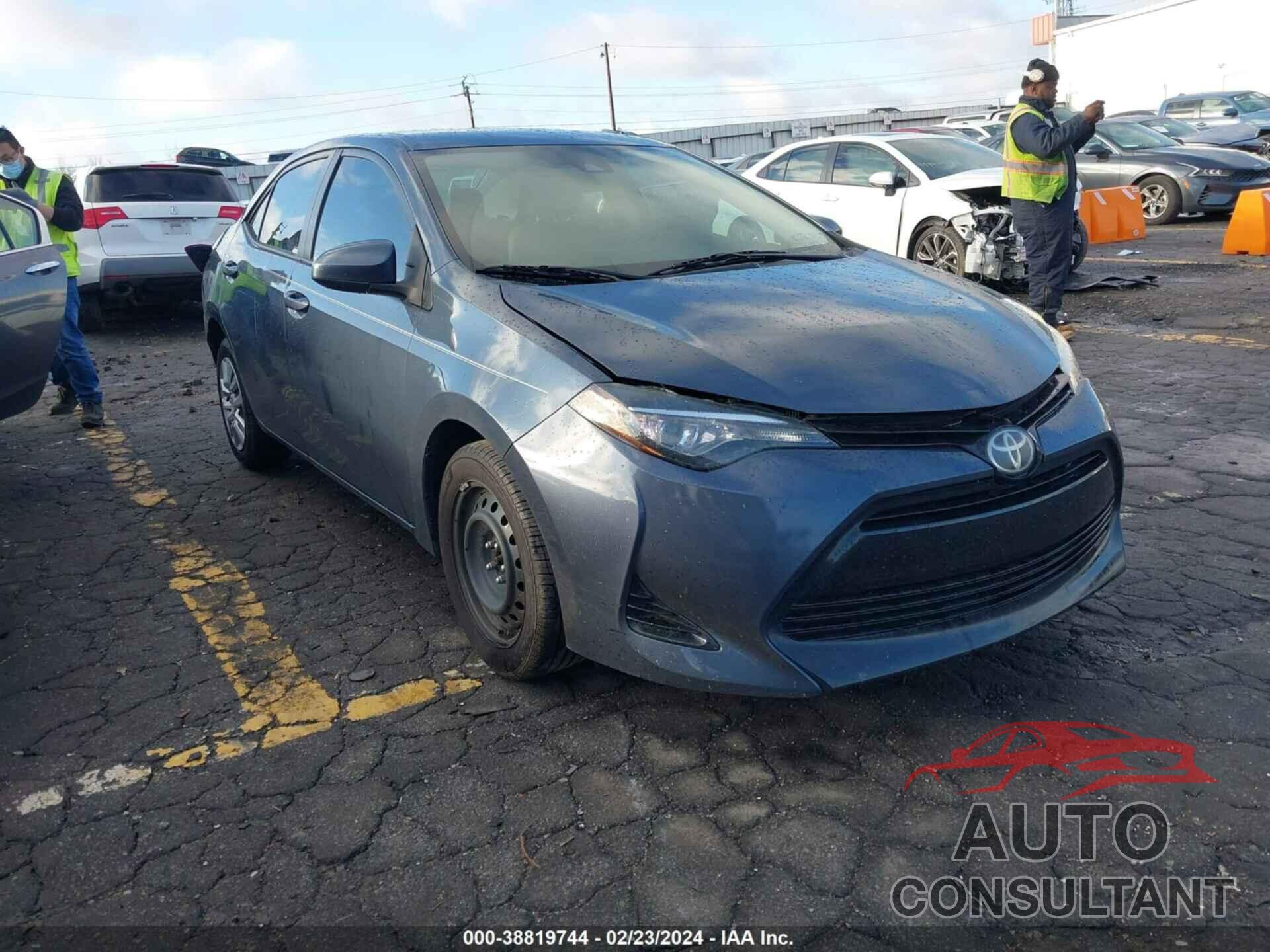 TOYOTA COROLLA 2017 - 2T1BURHE2HC773670