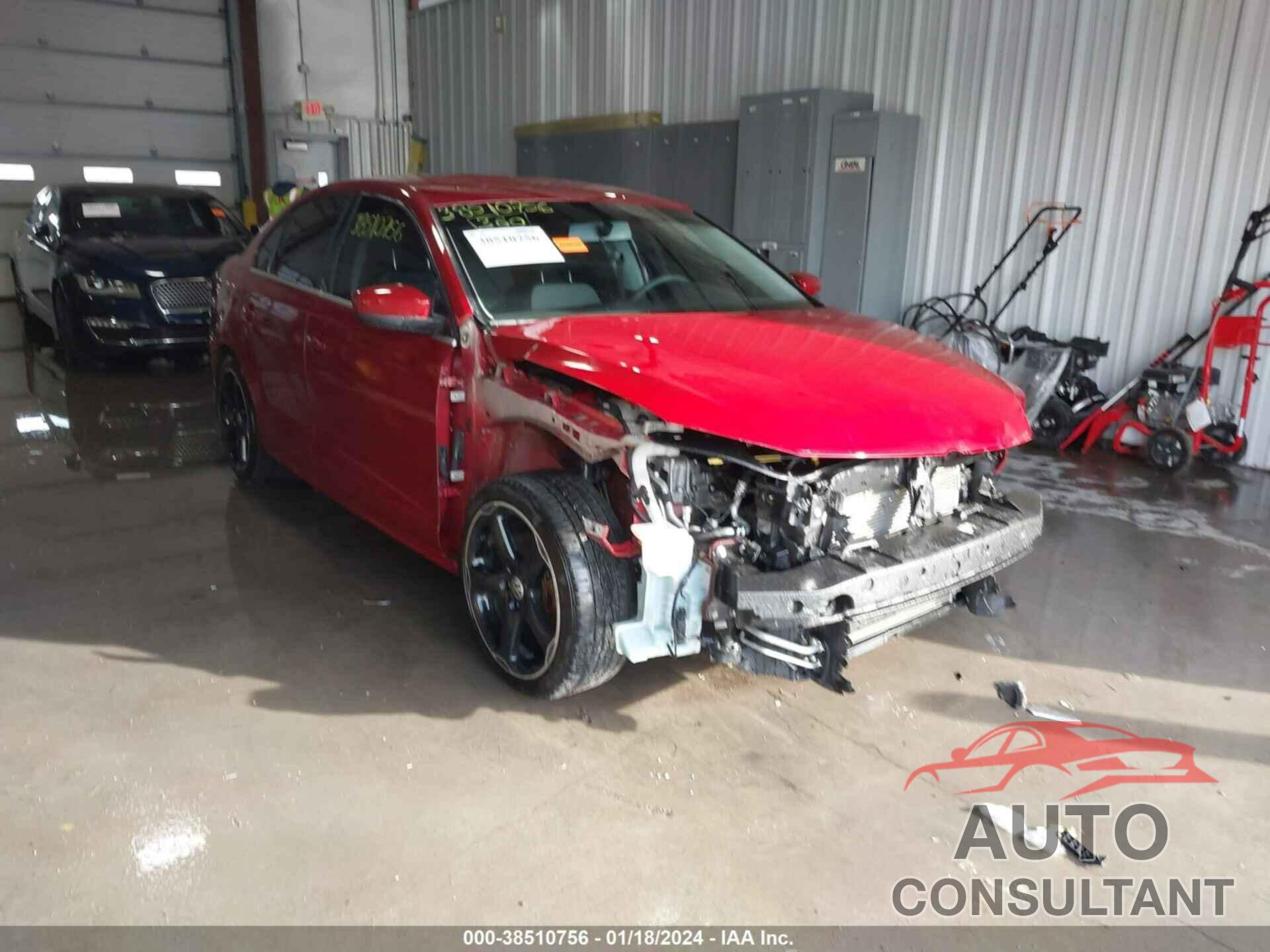 VOLKSWAGEN JETTA 2017 - 3VW2B7AJ4HM201506