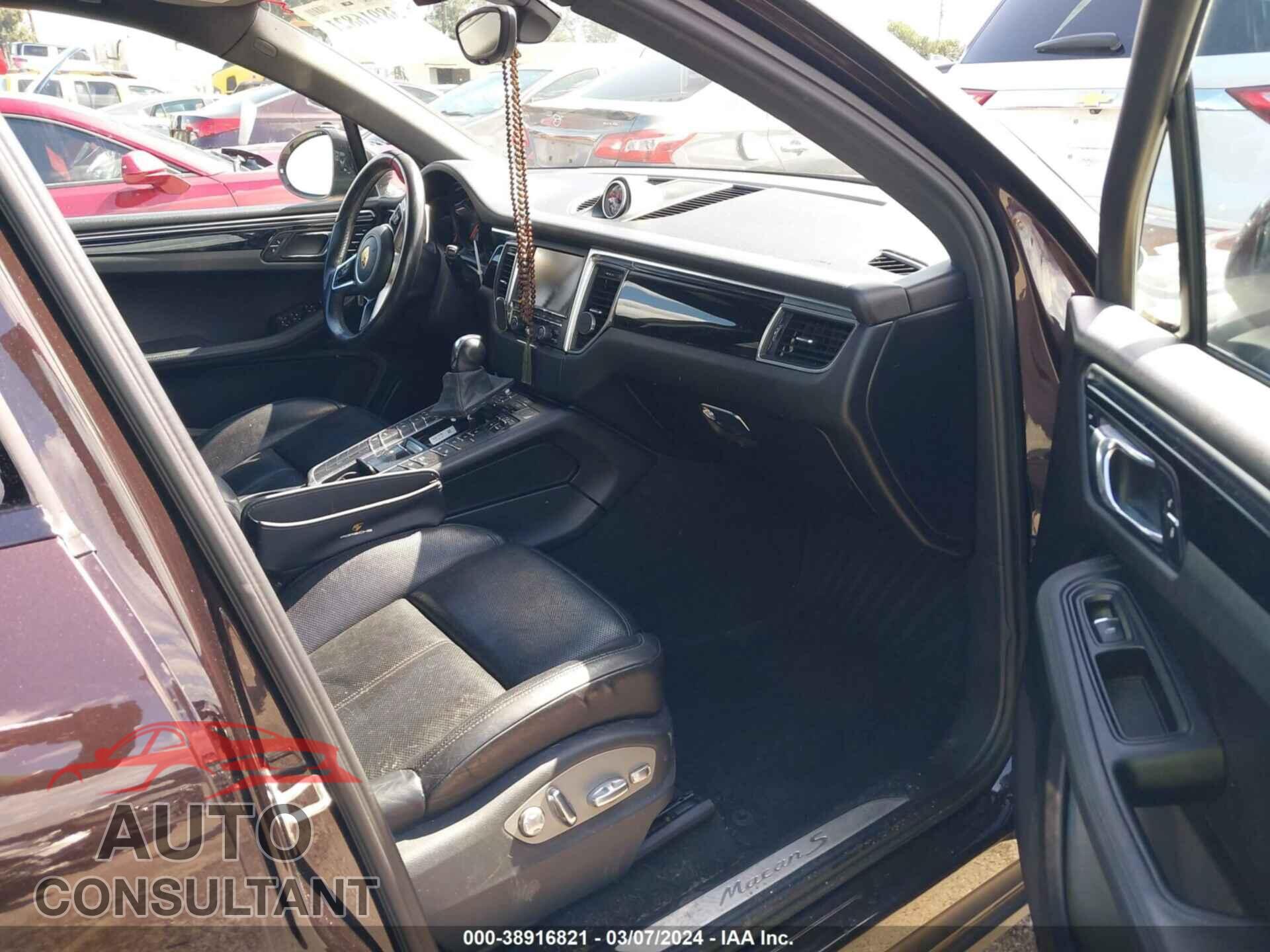 PORSCHE MACAN 2016 - WP1AB2A51GLB49965