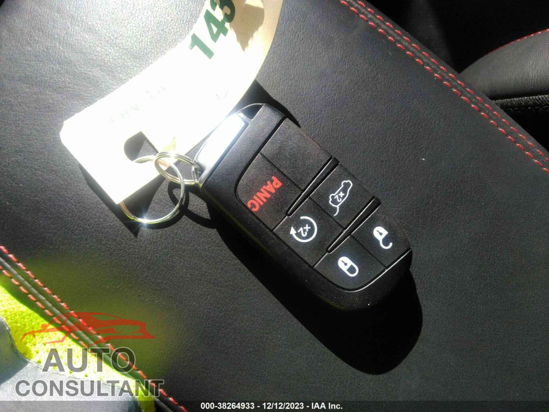 DODGE DURANGO 2023 - 1C4SDHCTXPC589374