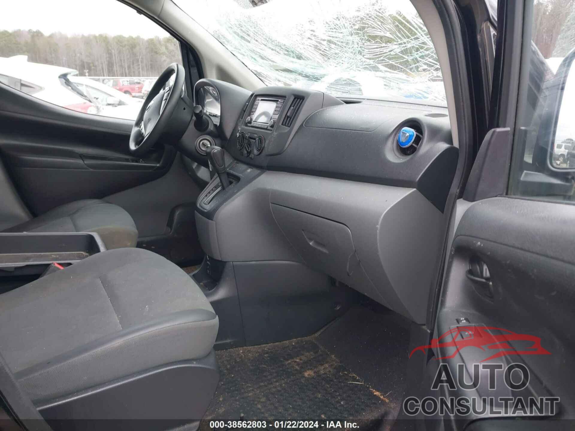 NISSAN NV200 2019 - 3N6CM0KN3KK699417