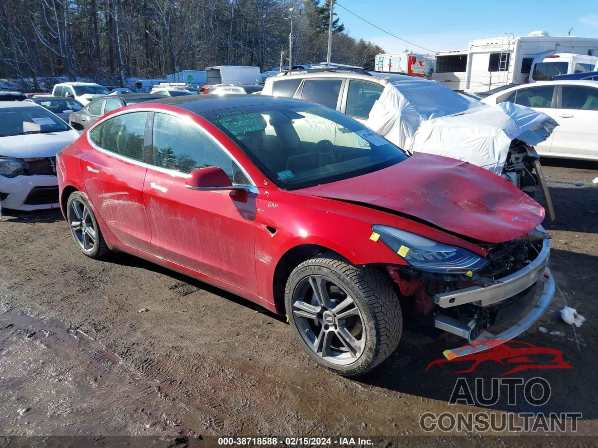 TESLA MODEL 3 2019 - 5YJ3E1EA6KF396557