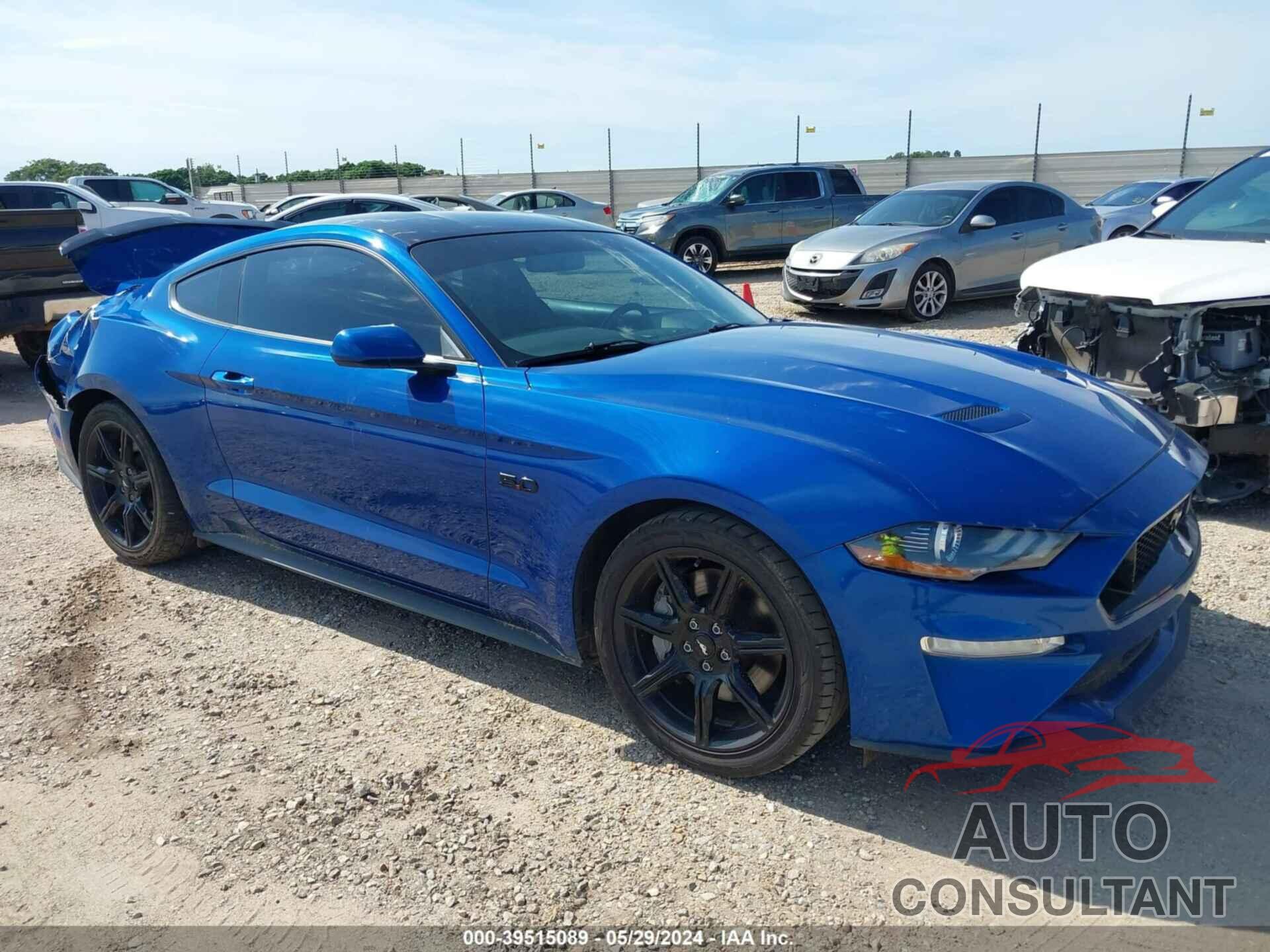 FORD MUSTANG 2018 - 1FA6P8CF3J5182792