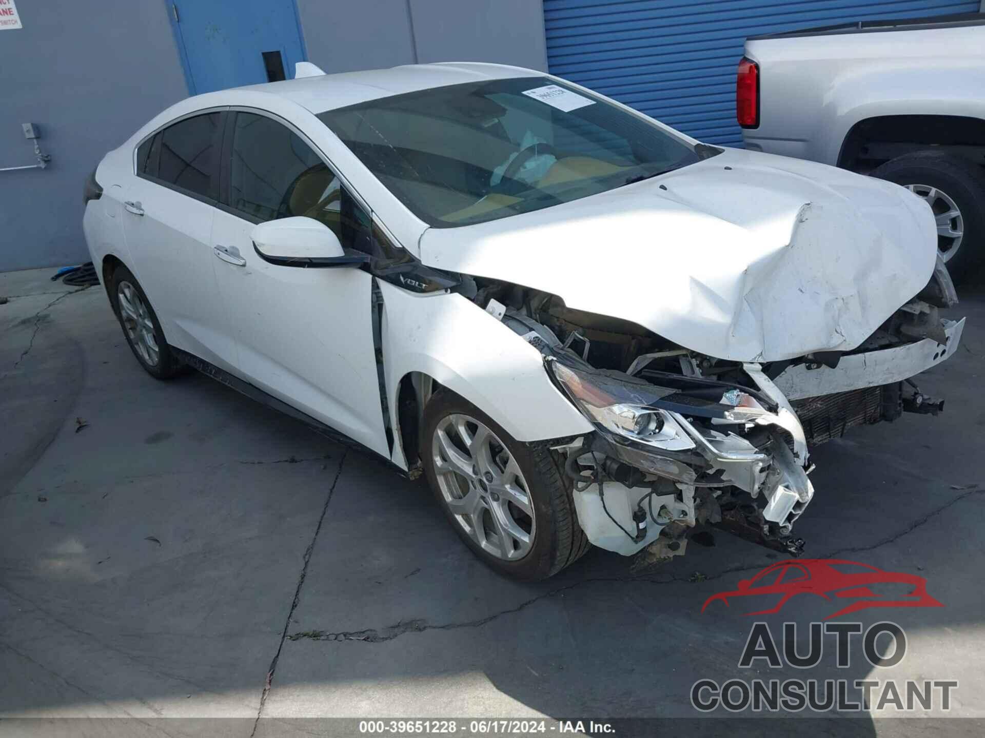 CHEVROLET VOLT 2018 - 1G1RD6S52JU135989