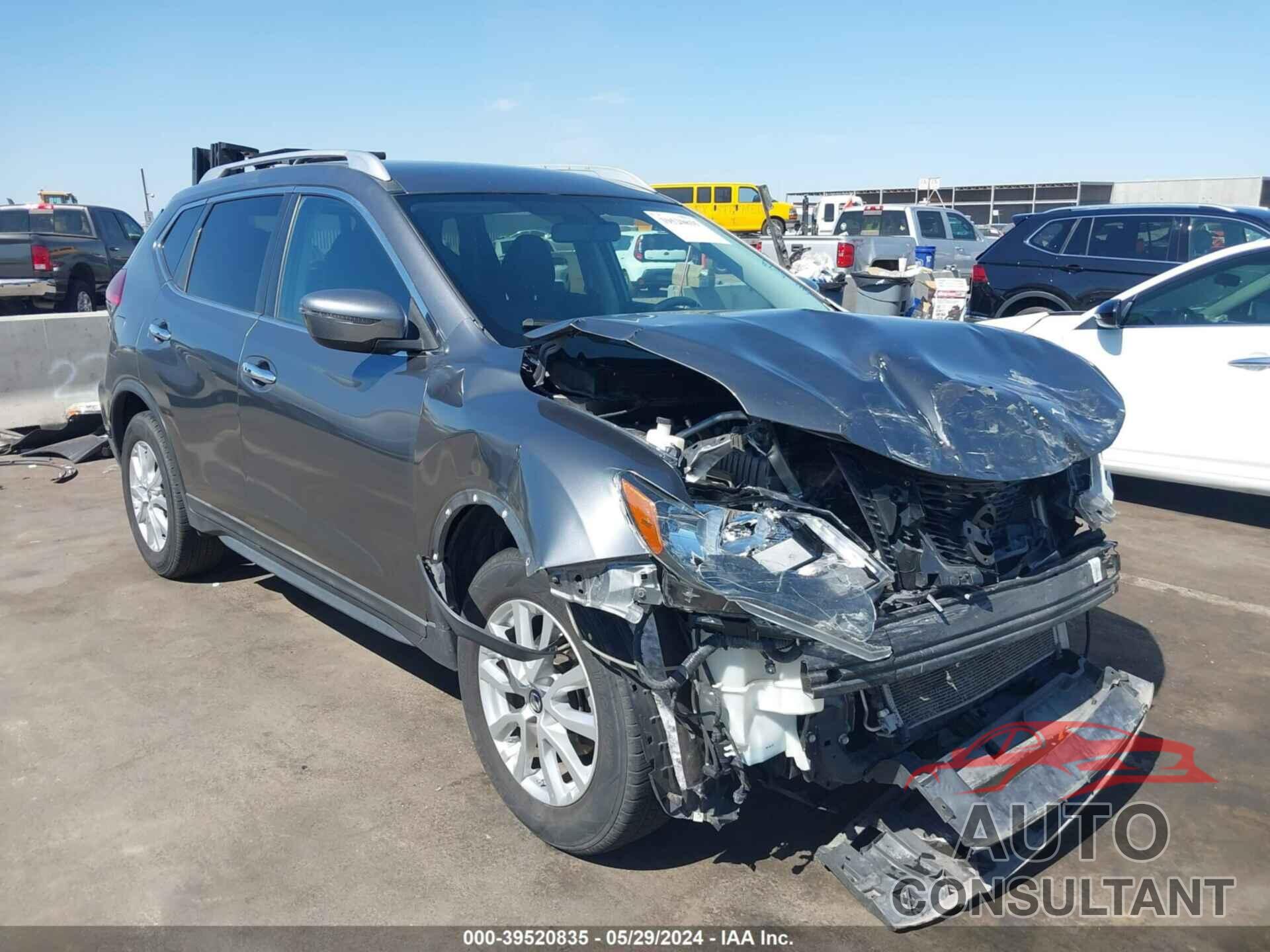 NISSAN ROGUE 2017 - KNMAT2MT4HP511760