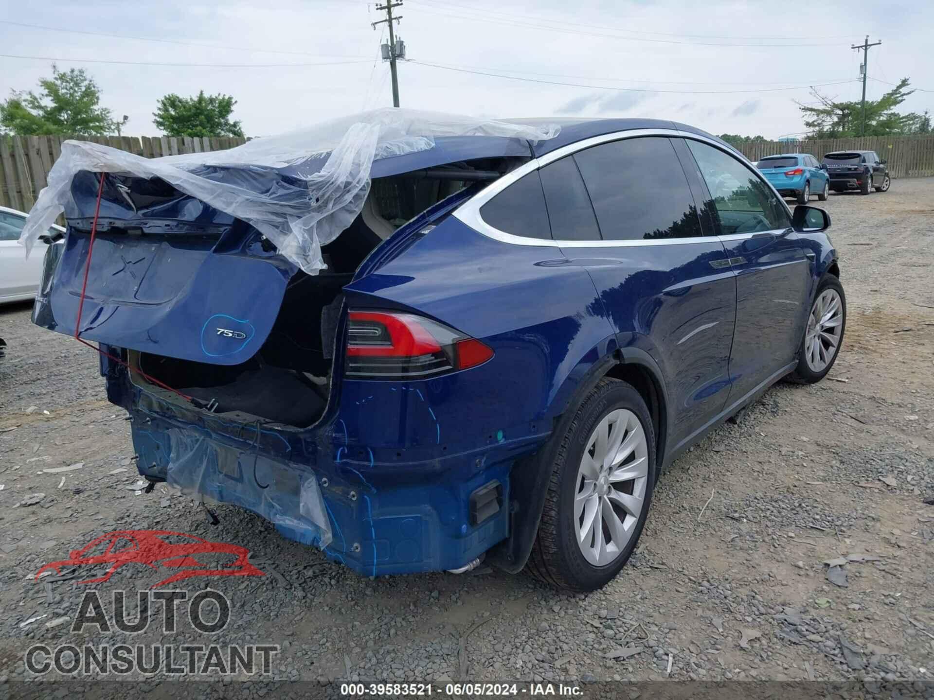 TESLA MODEL X 2018 - 5YJXCBE21JF140167