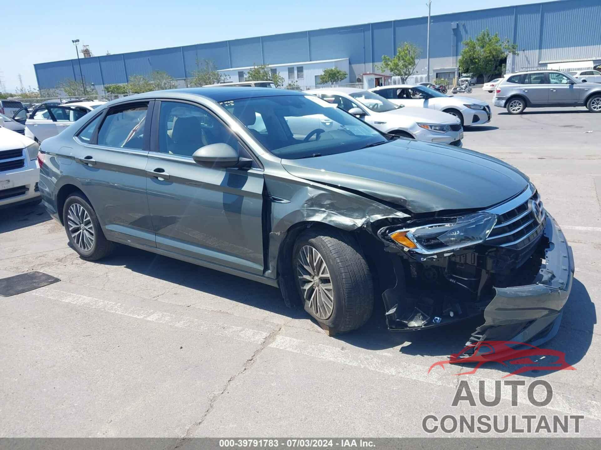 VOLKSWAGEN JETTA 2019 - 3VWE57BU8KM265200