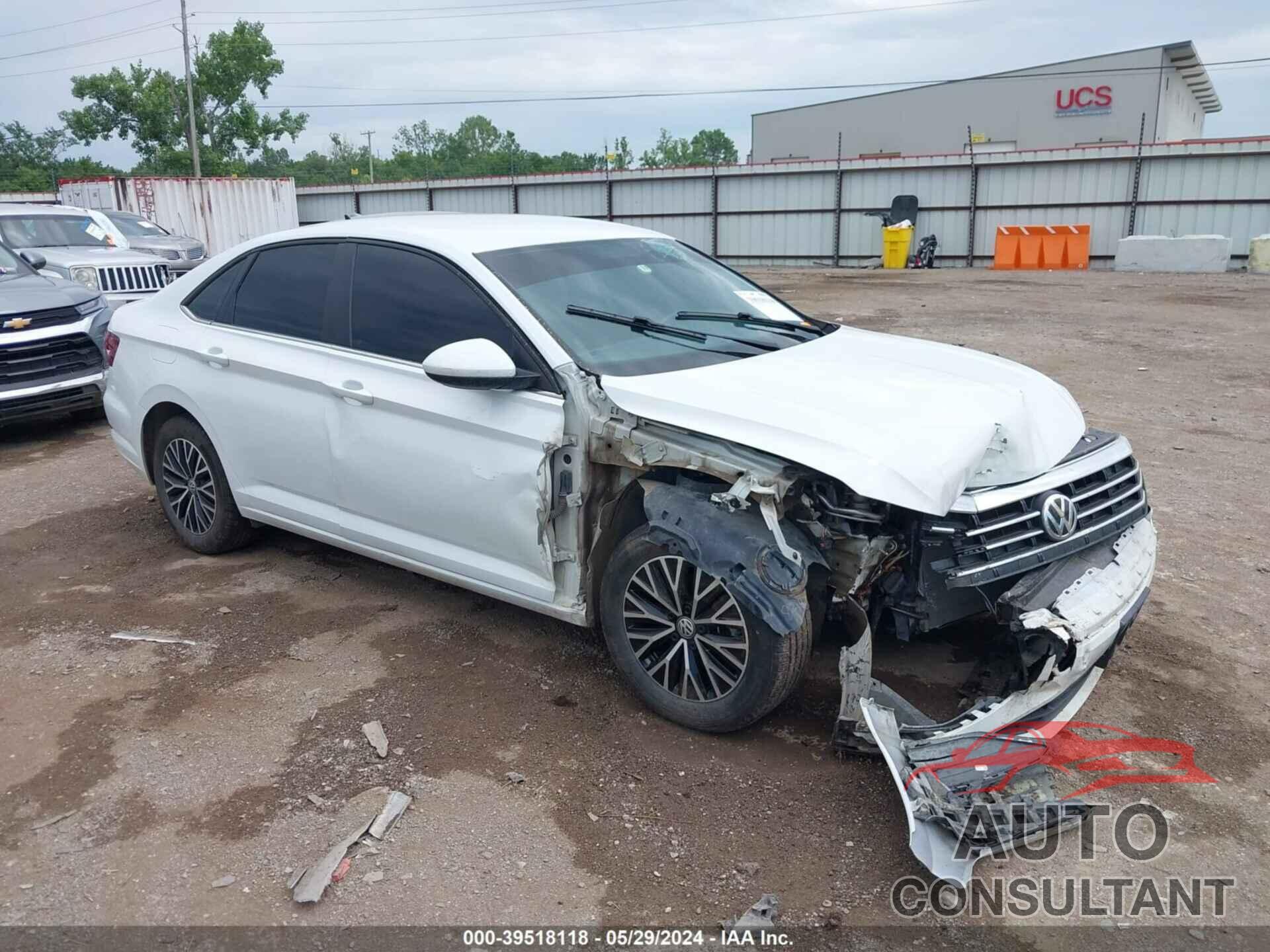 VOLKSWAGEN JETTA 2021 - 3VWC57BU8MM013117