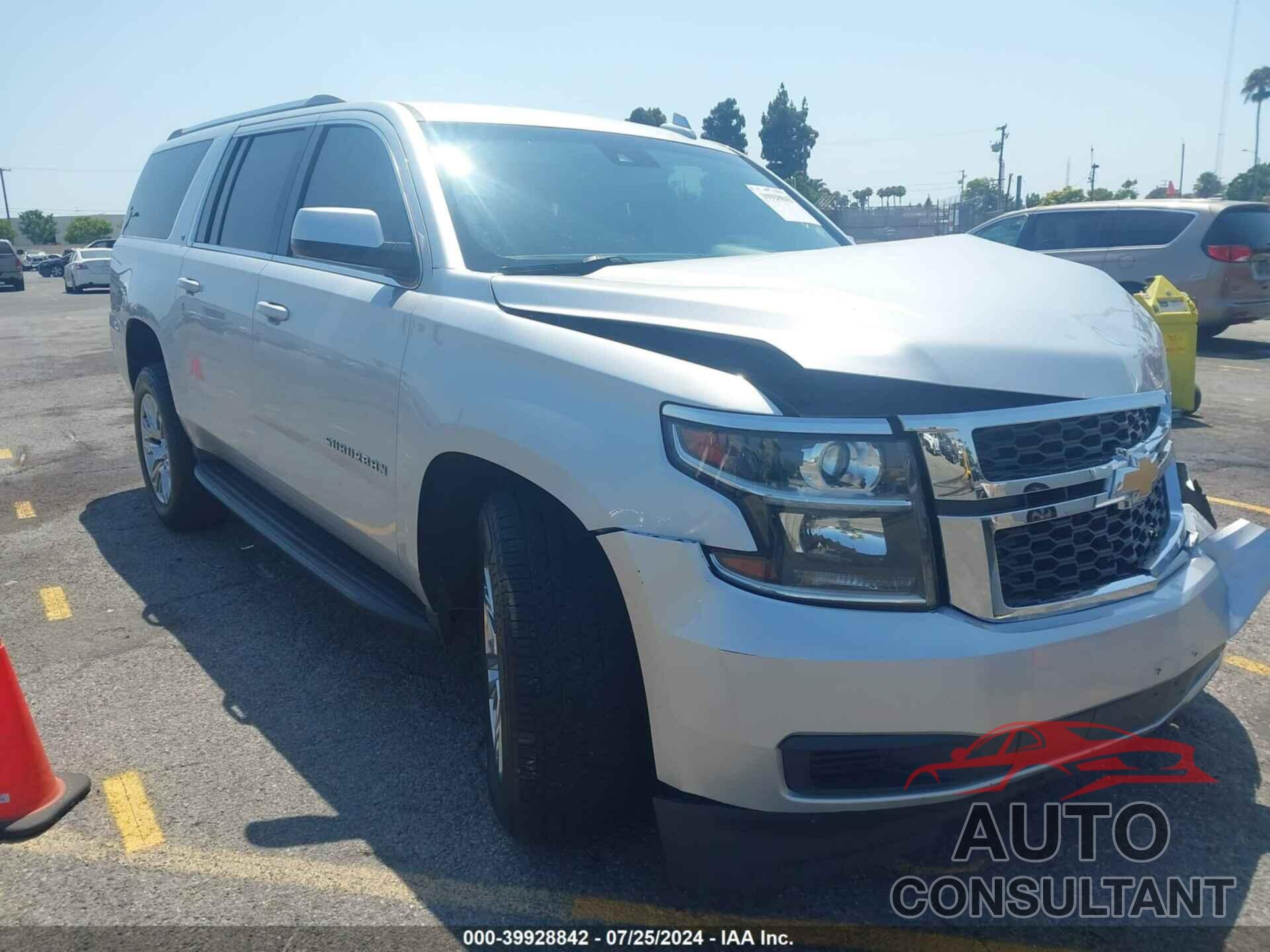 CHEVROLET SUBURBAN 2018 - 1GNSKHKC6JR359818