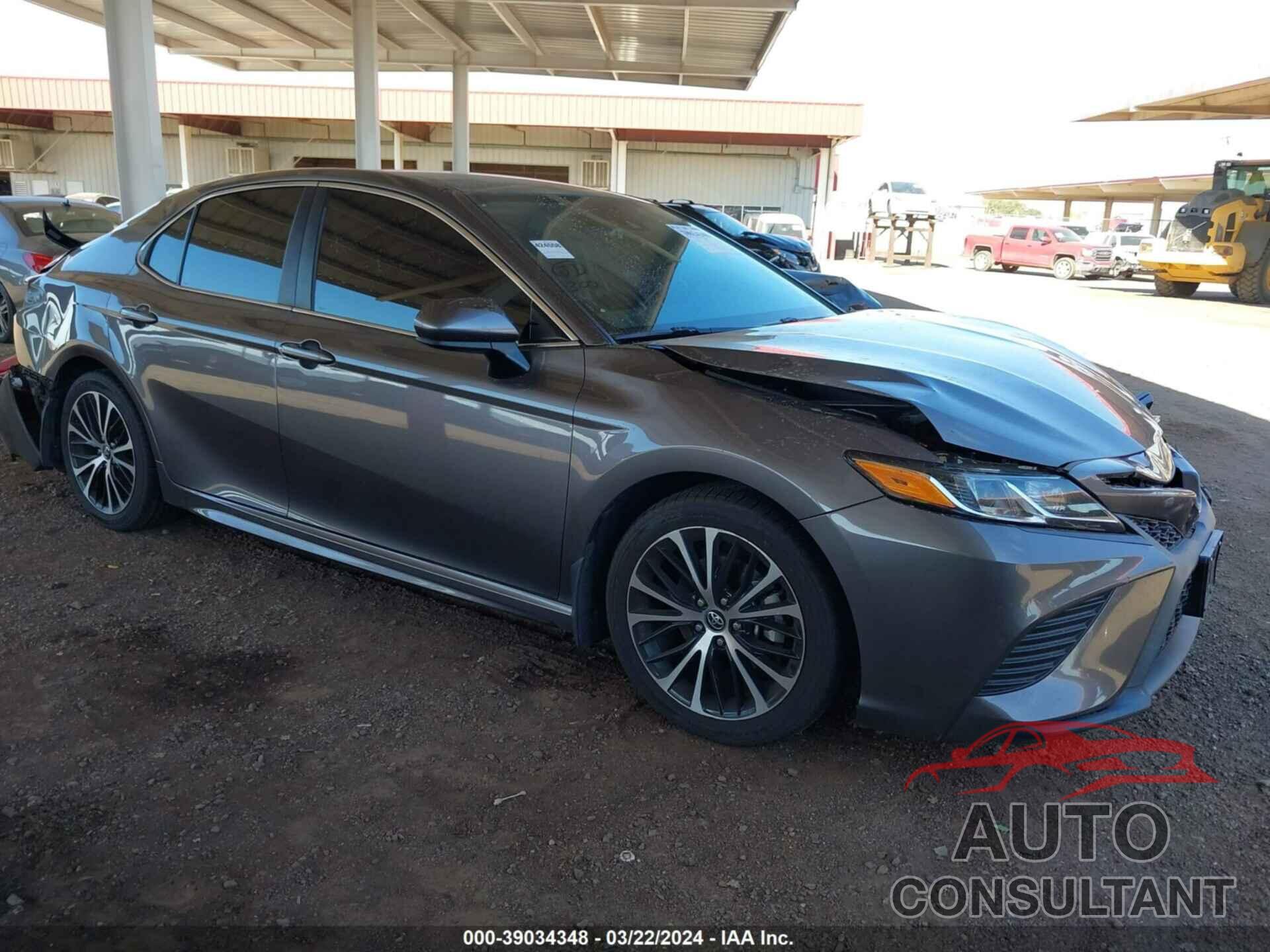 TOYOTA CAMRY 2020 - 4T1G11AK7LU945294