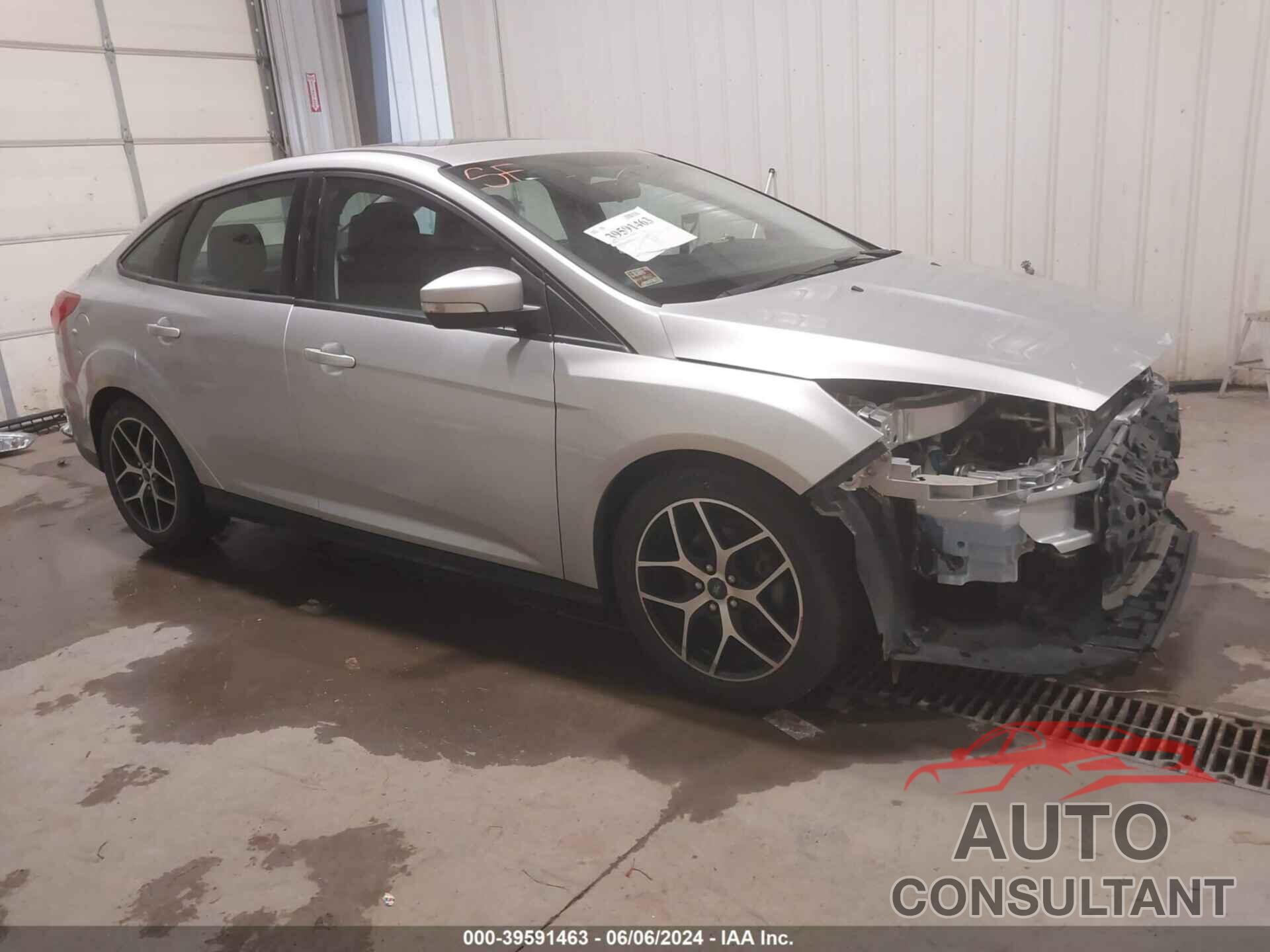 FORD FOCUS 2017 - 1FADP3H26HL311596