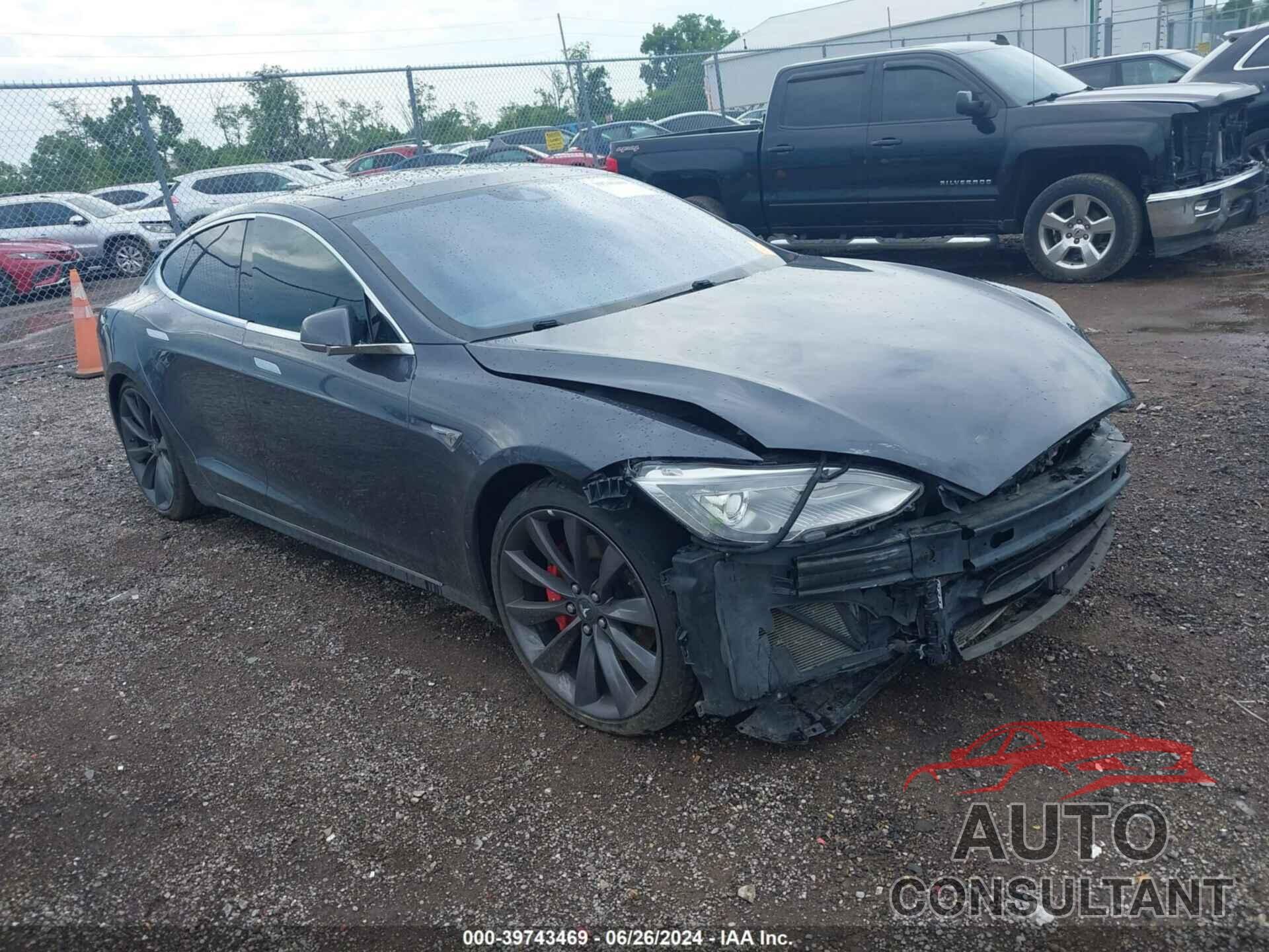 TESLA MODEL S 2016 - 5YJSA1E47GF131204