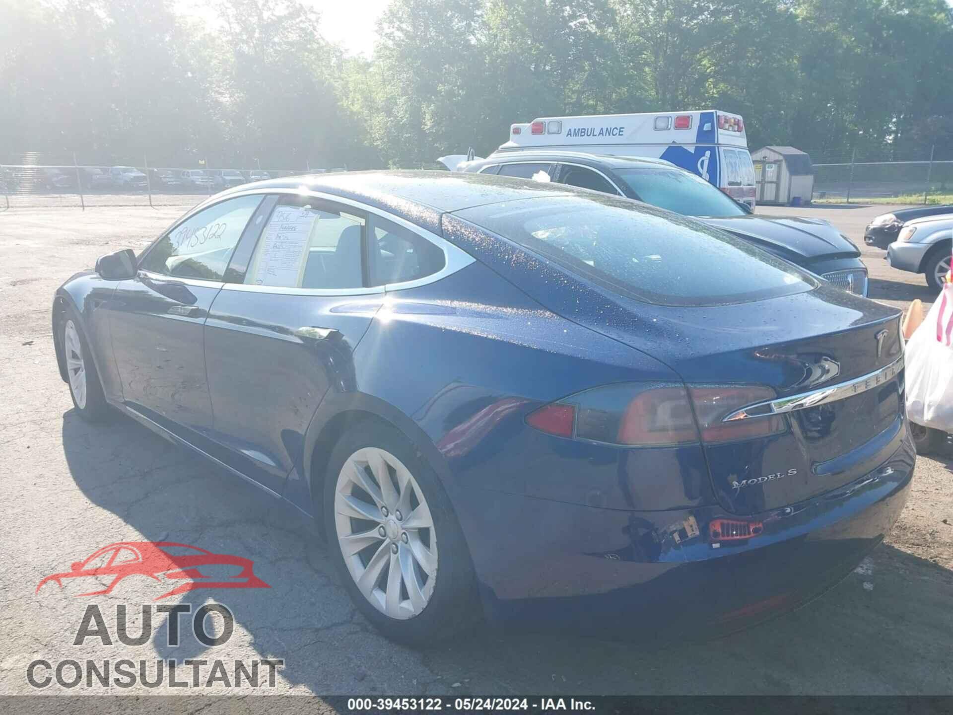 TESLA MODEL S 2017 - 5YJSA1E25HF204408