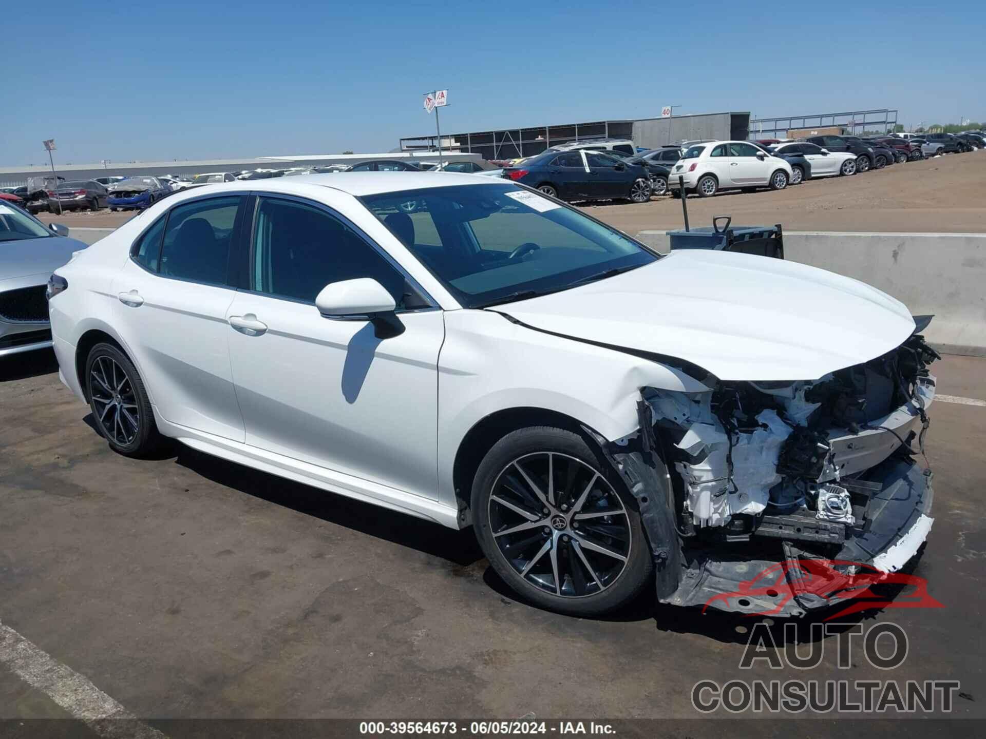 TOYOTA CAMRY 2022 - 4T1G11AK3NU619561