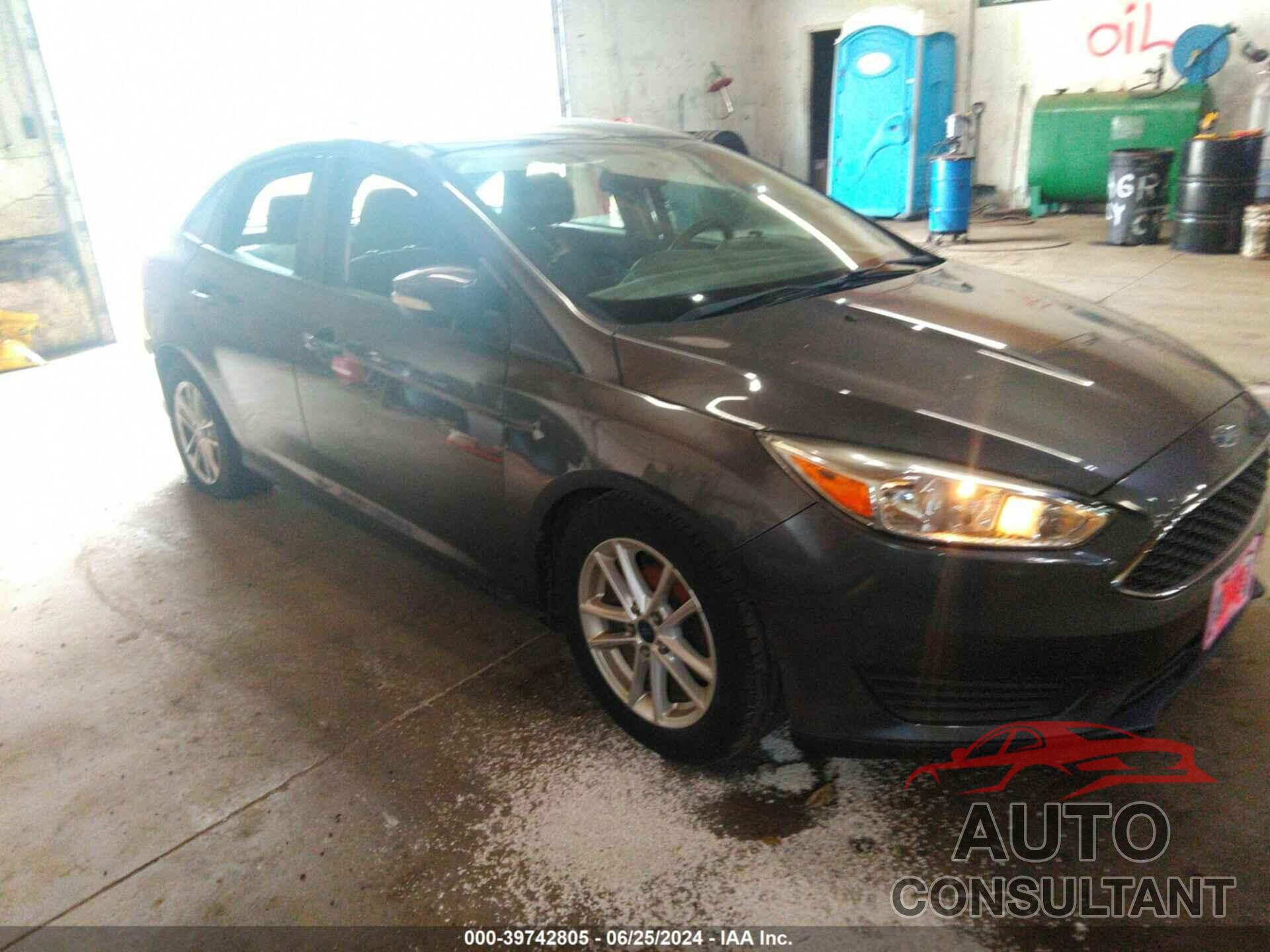 FORD FOCUS 2016 - 1FADP3F21GL205316