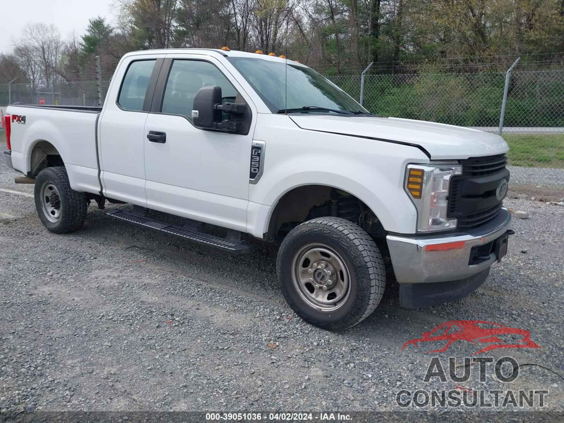 FORD F-350 2019 - 1FT8X3B69KEE98335