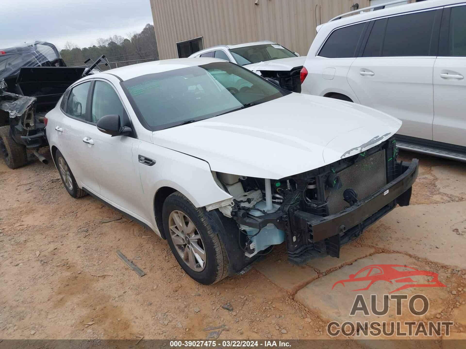 KIA OPTIMA 2018 - KNAGT4L30J5212904