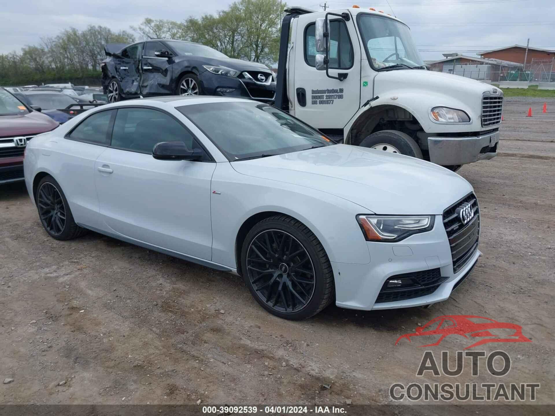 AUDI A5 2016 - WAUM2AFRXGA004033