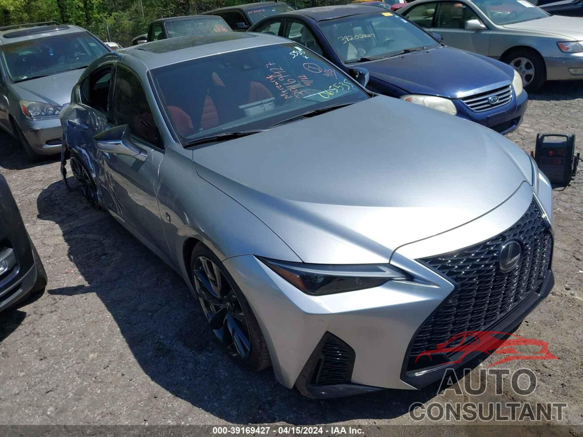 LEXUS IS 2023 - JTHGZ1B24P5065535