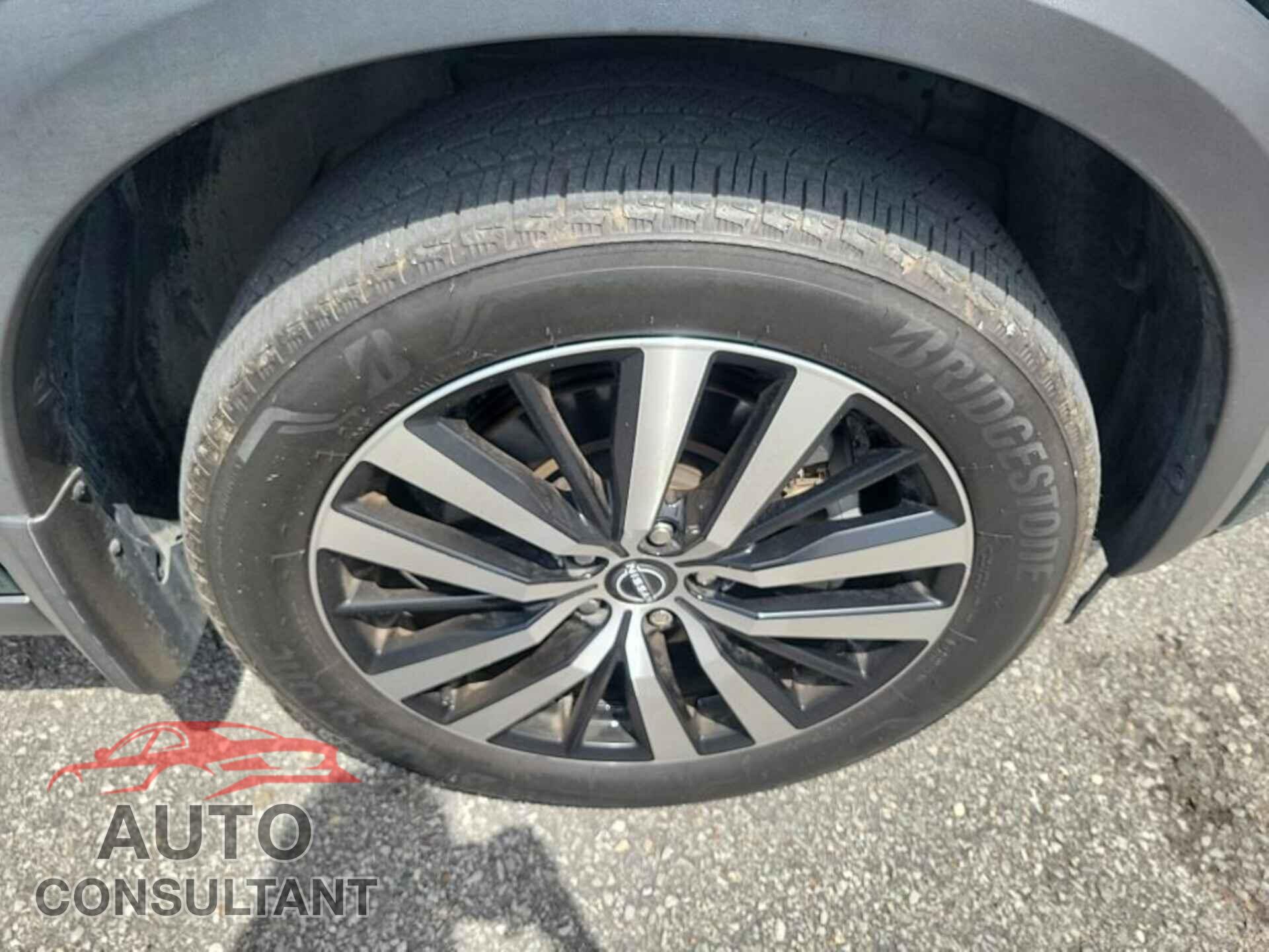 NISSAN PATHFINDER 2023 - 5N1DR3DK3PC212772