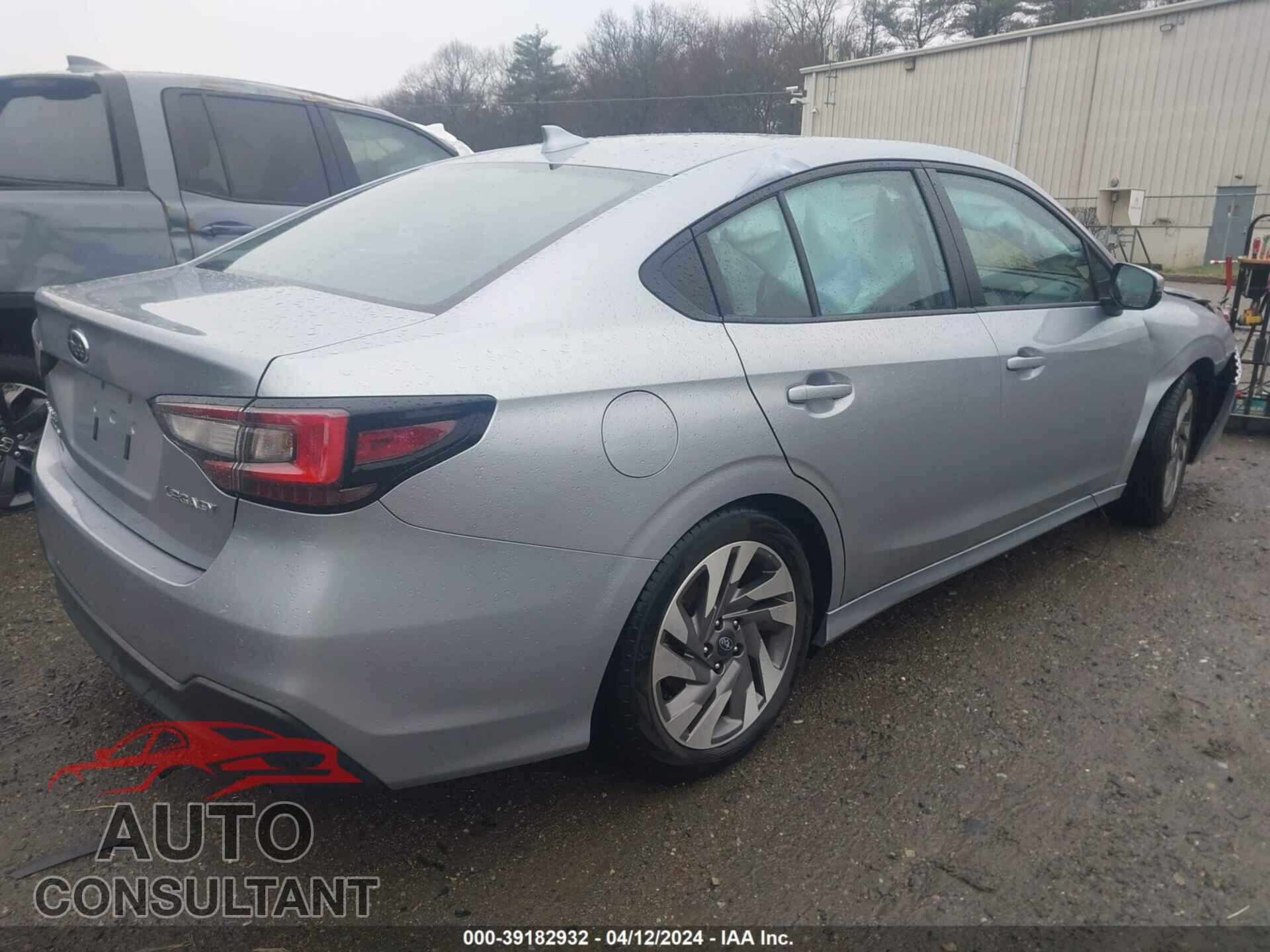 SUBARU LEGACY 2023 - 4S3BWAN6XP3017357